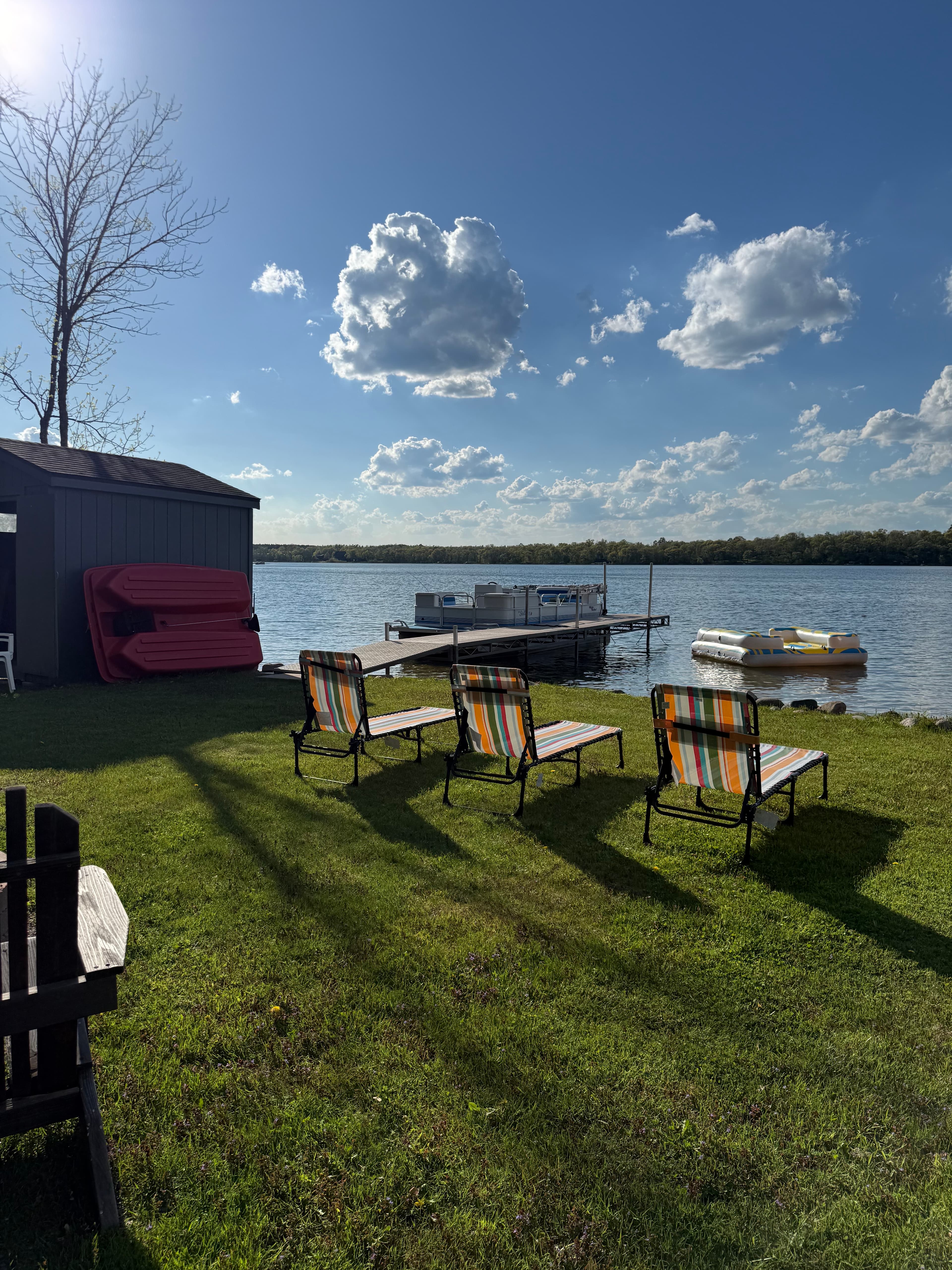 Lounge chairs for use 