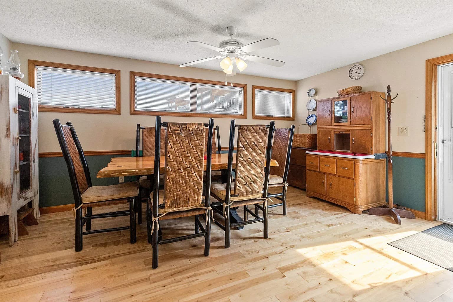 Dining Room Table