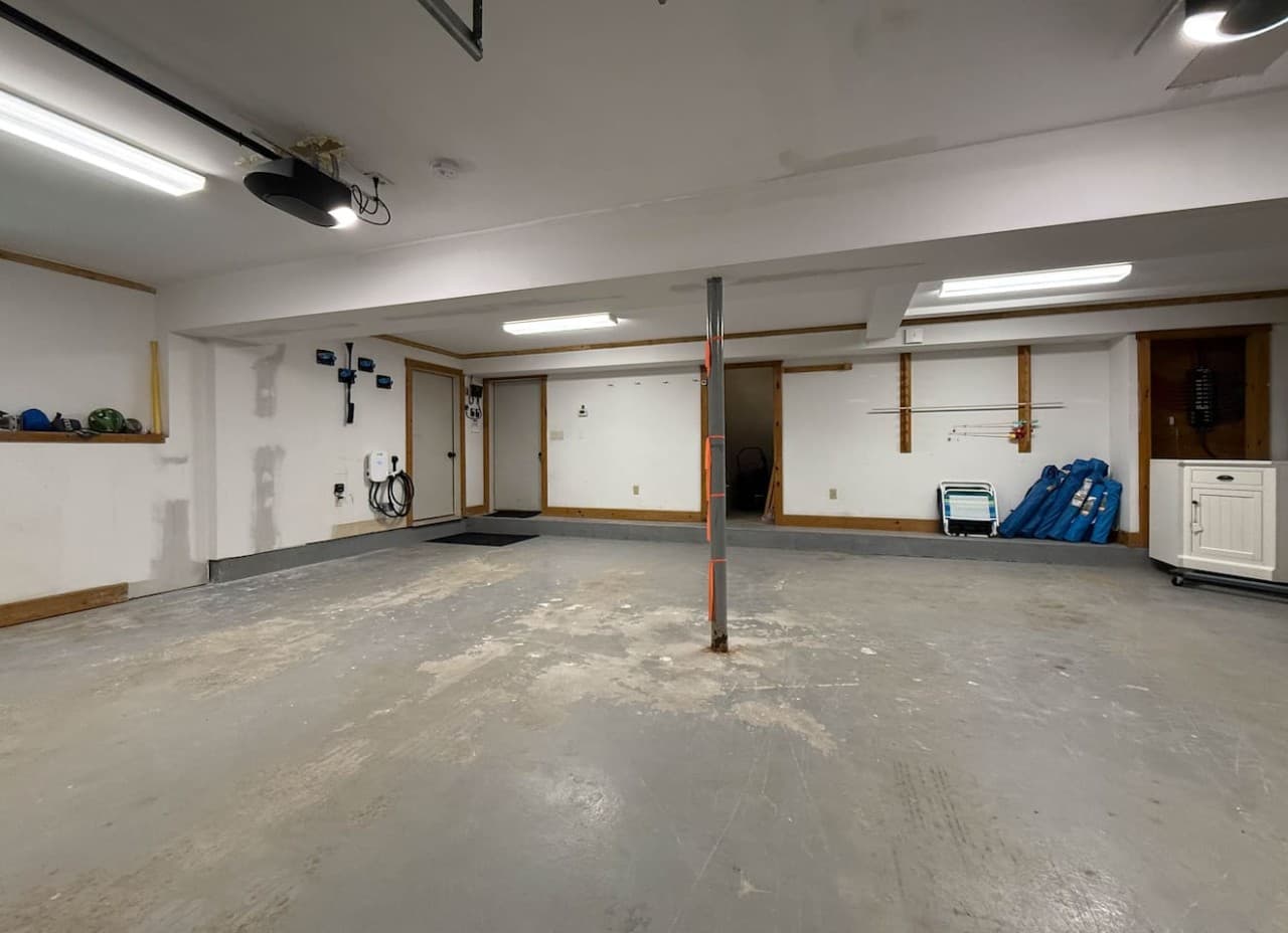 Gallery Image 65