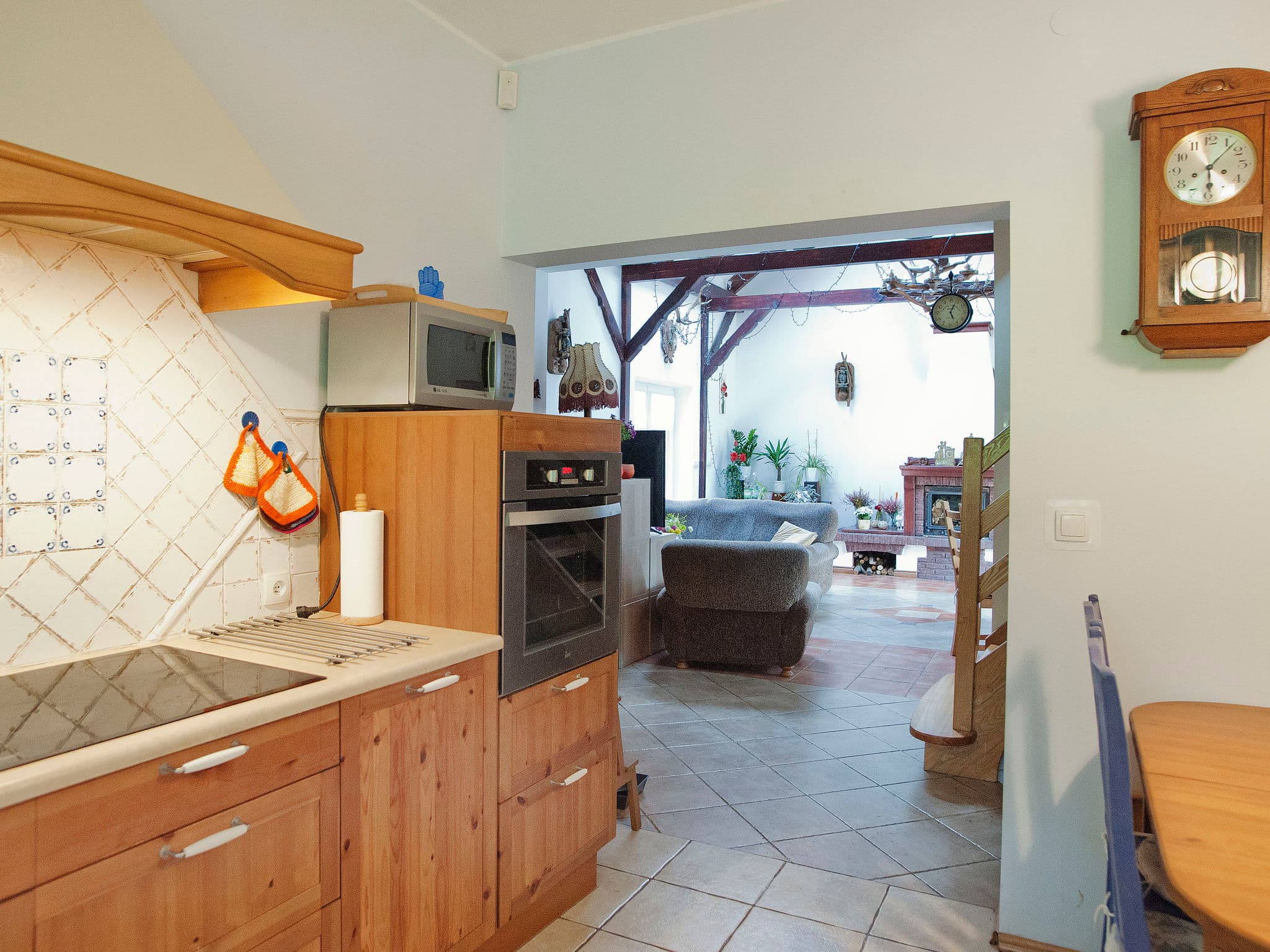 Kitchen / Dining Room