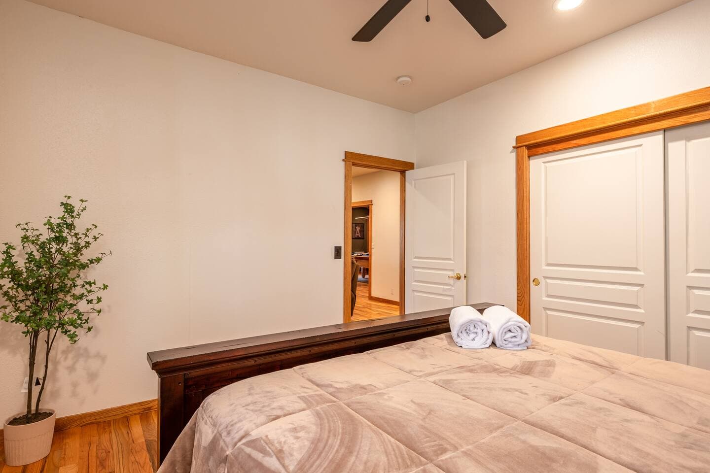 Gallery Image 19