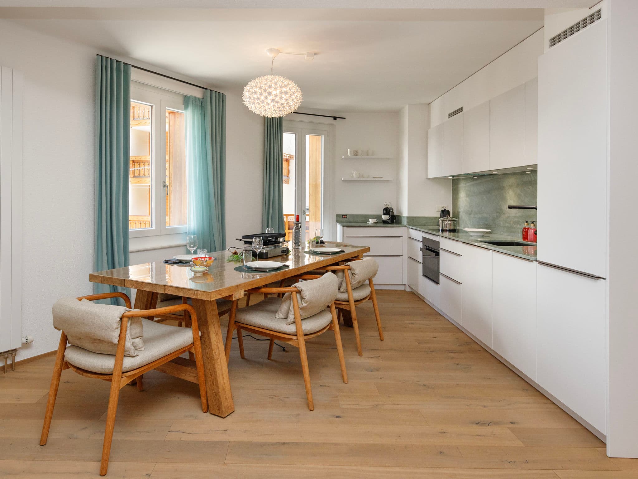 Kitchen / Dining Room