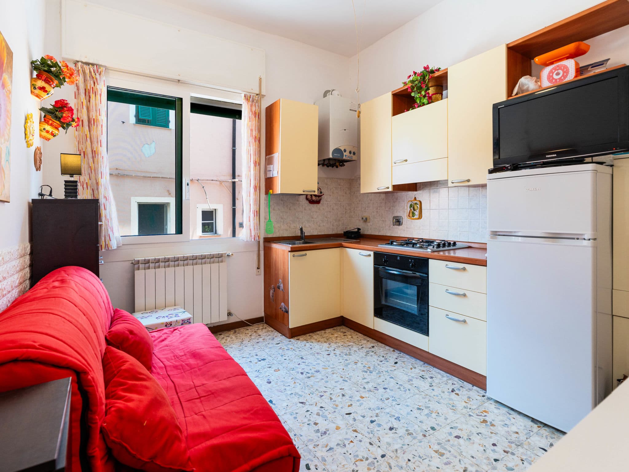 Kitchen / Dining Room
