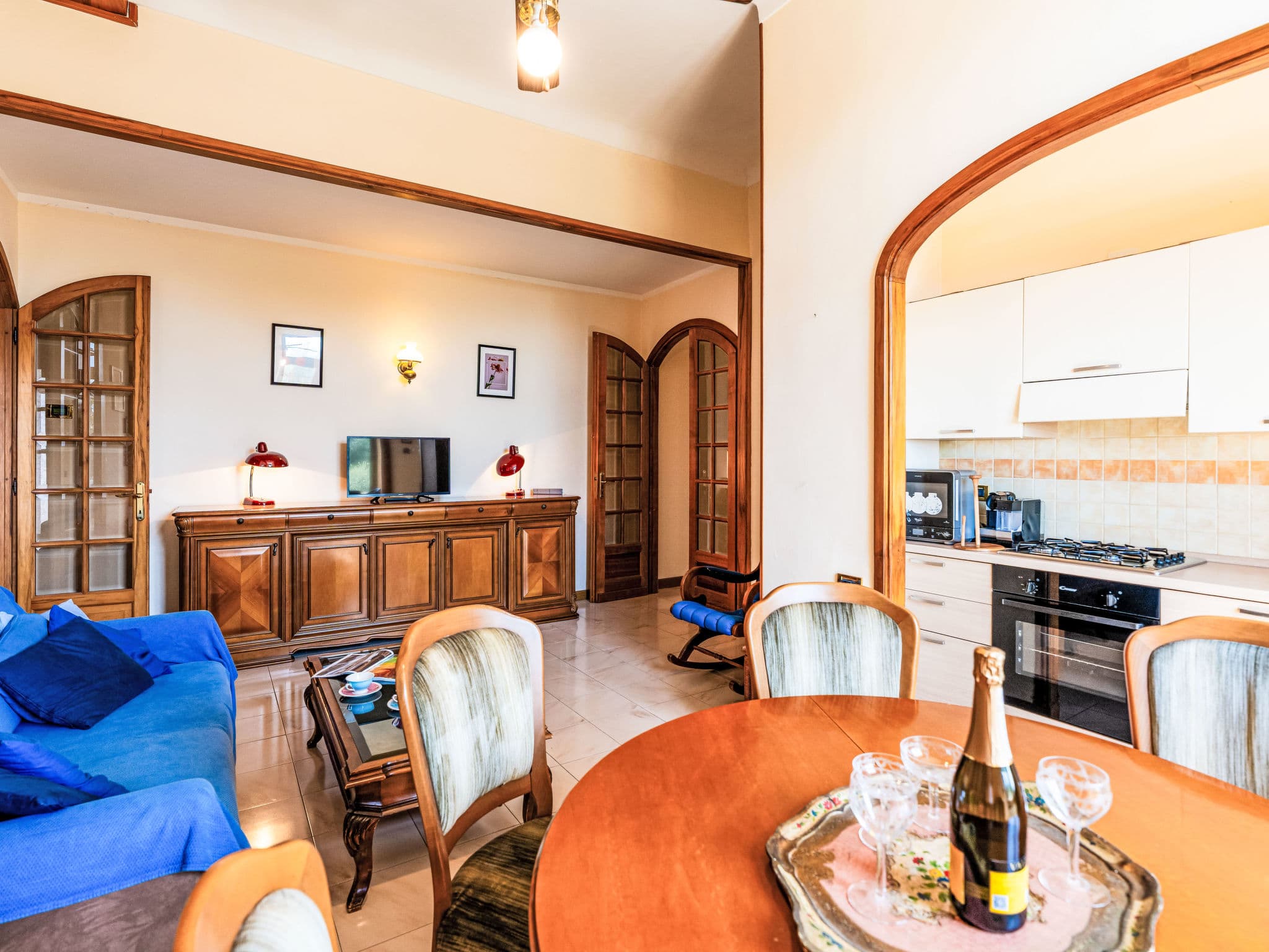 Kitchen / Dining Room