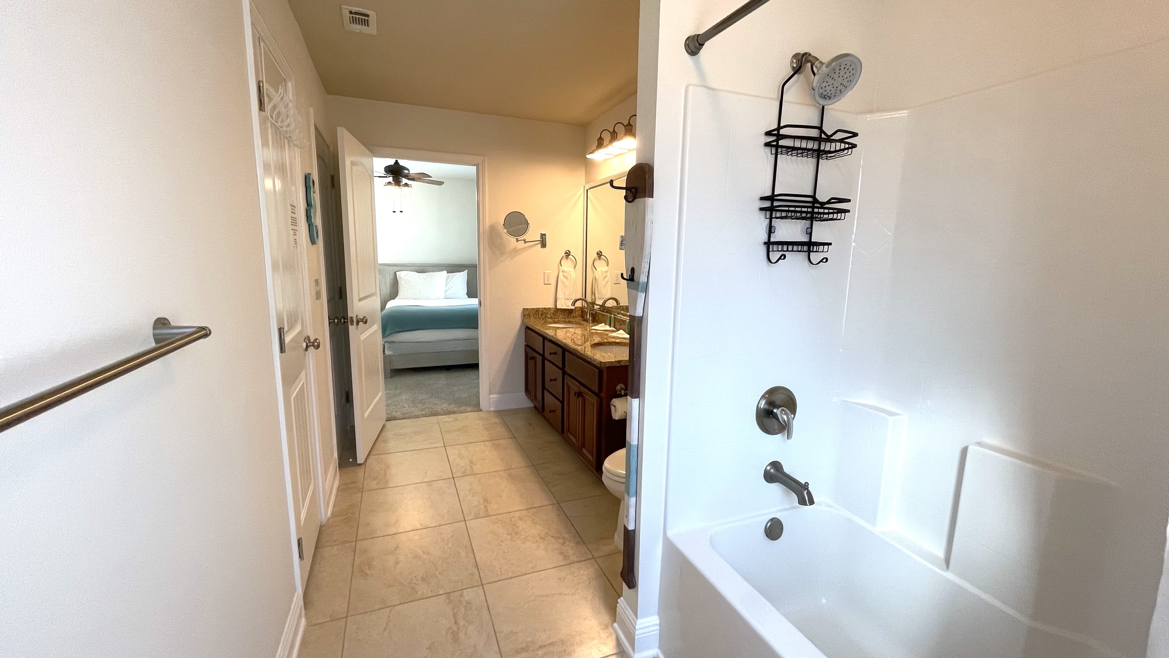 Full Bath 2