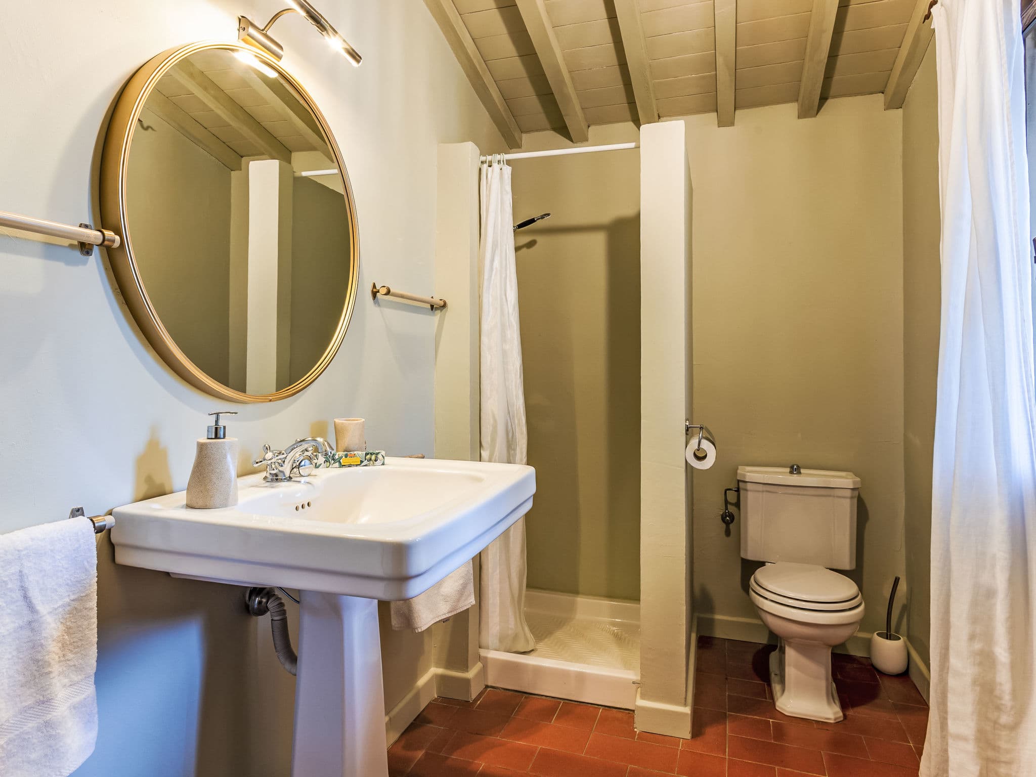 Bathroom / Wellness