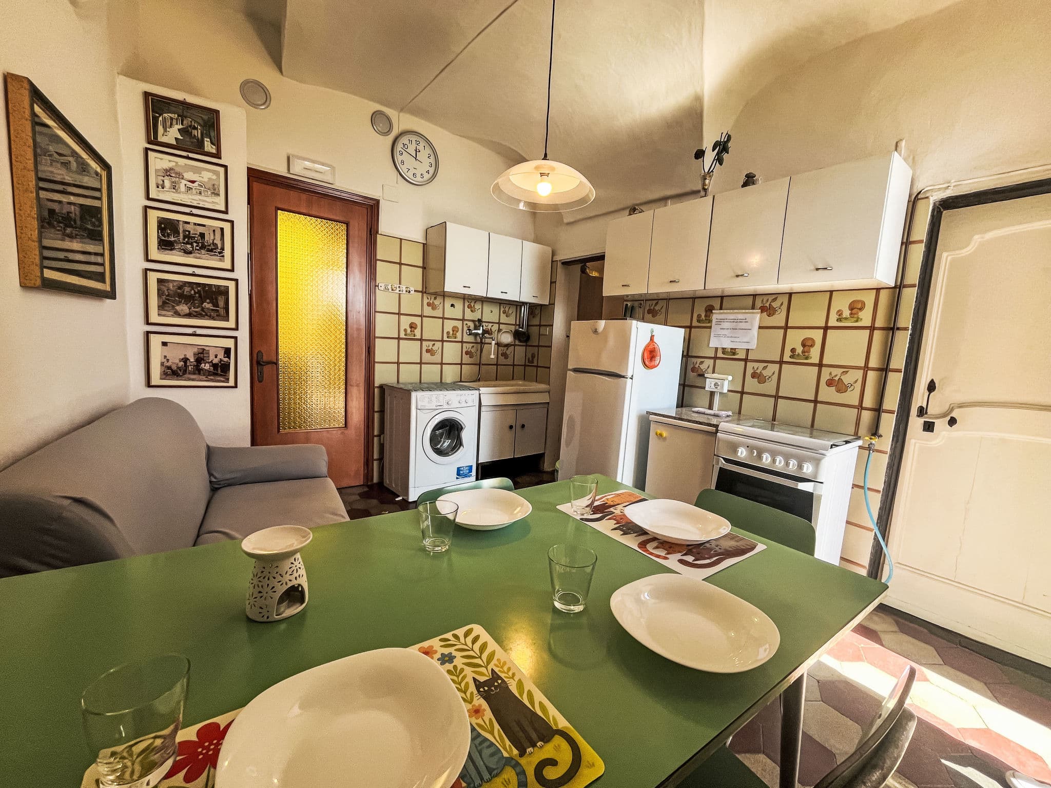 Kitchen / Dining Room