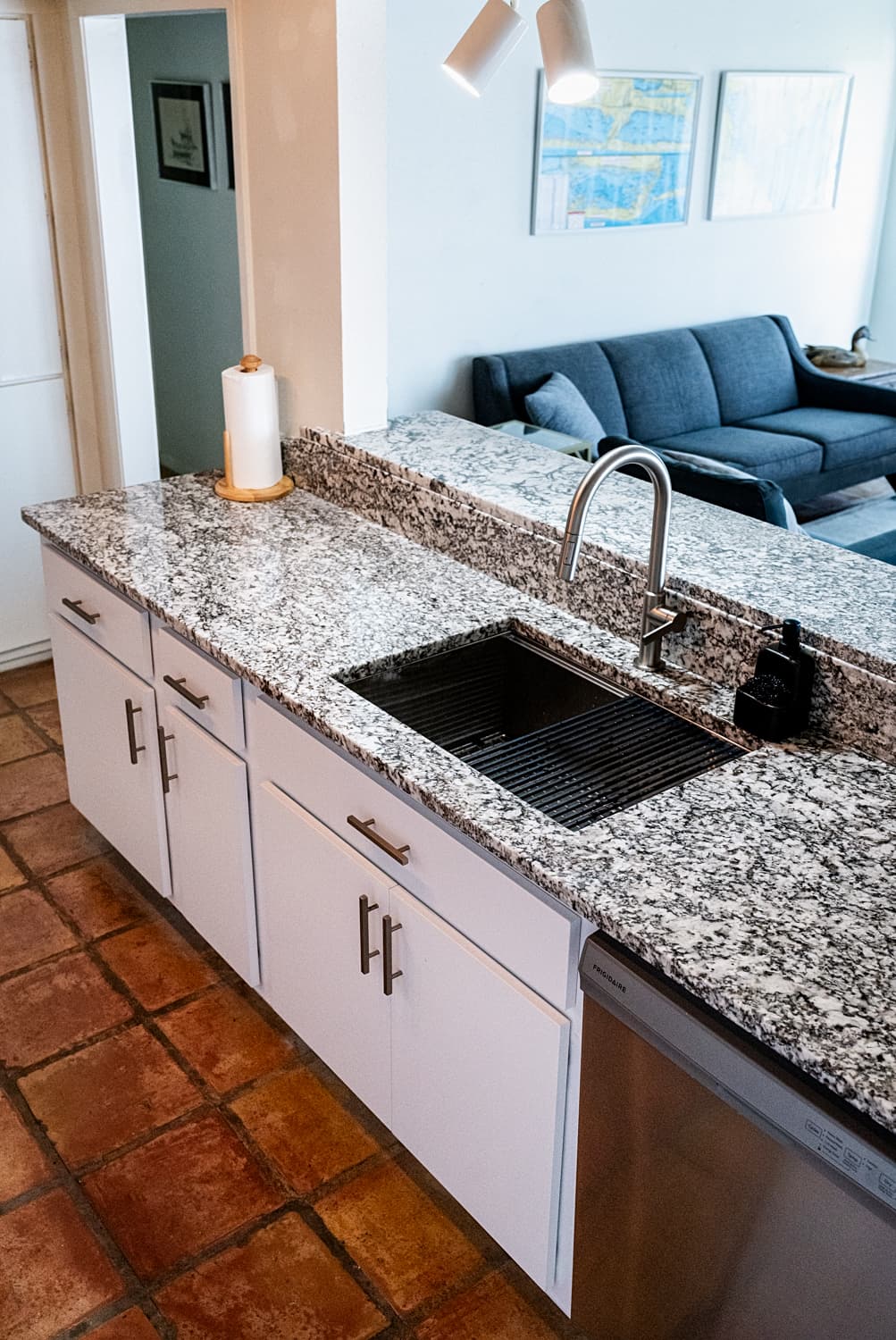 Kitchen sink area