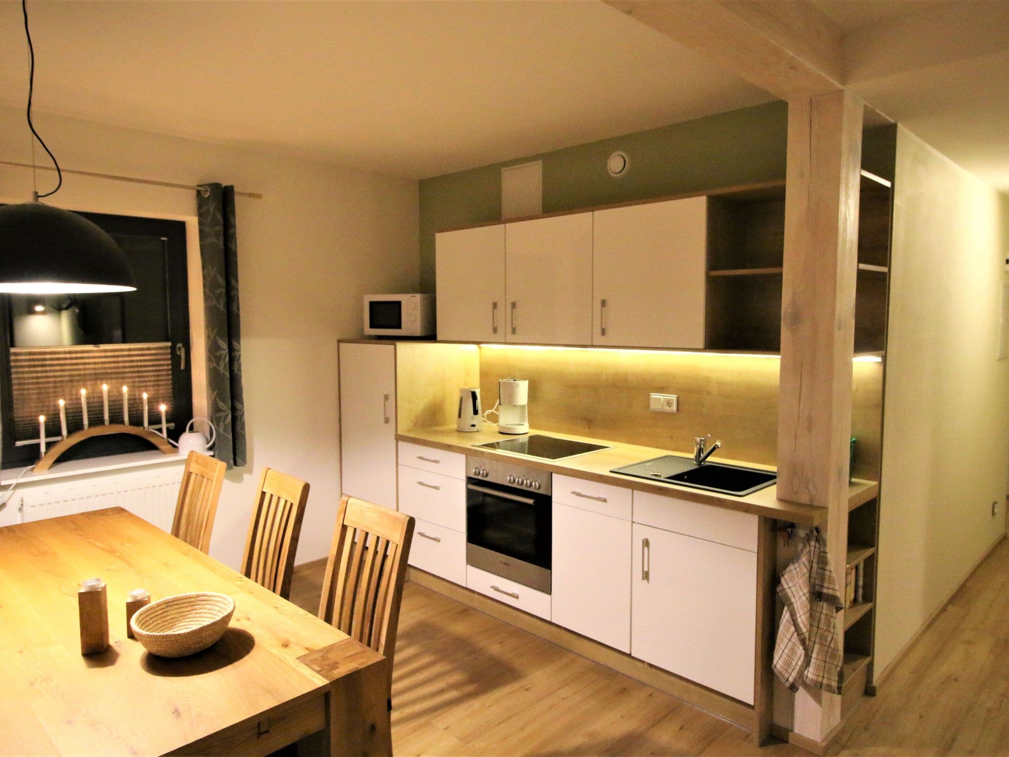 Kitchen / Dining Room