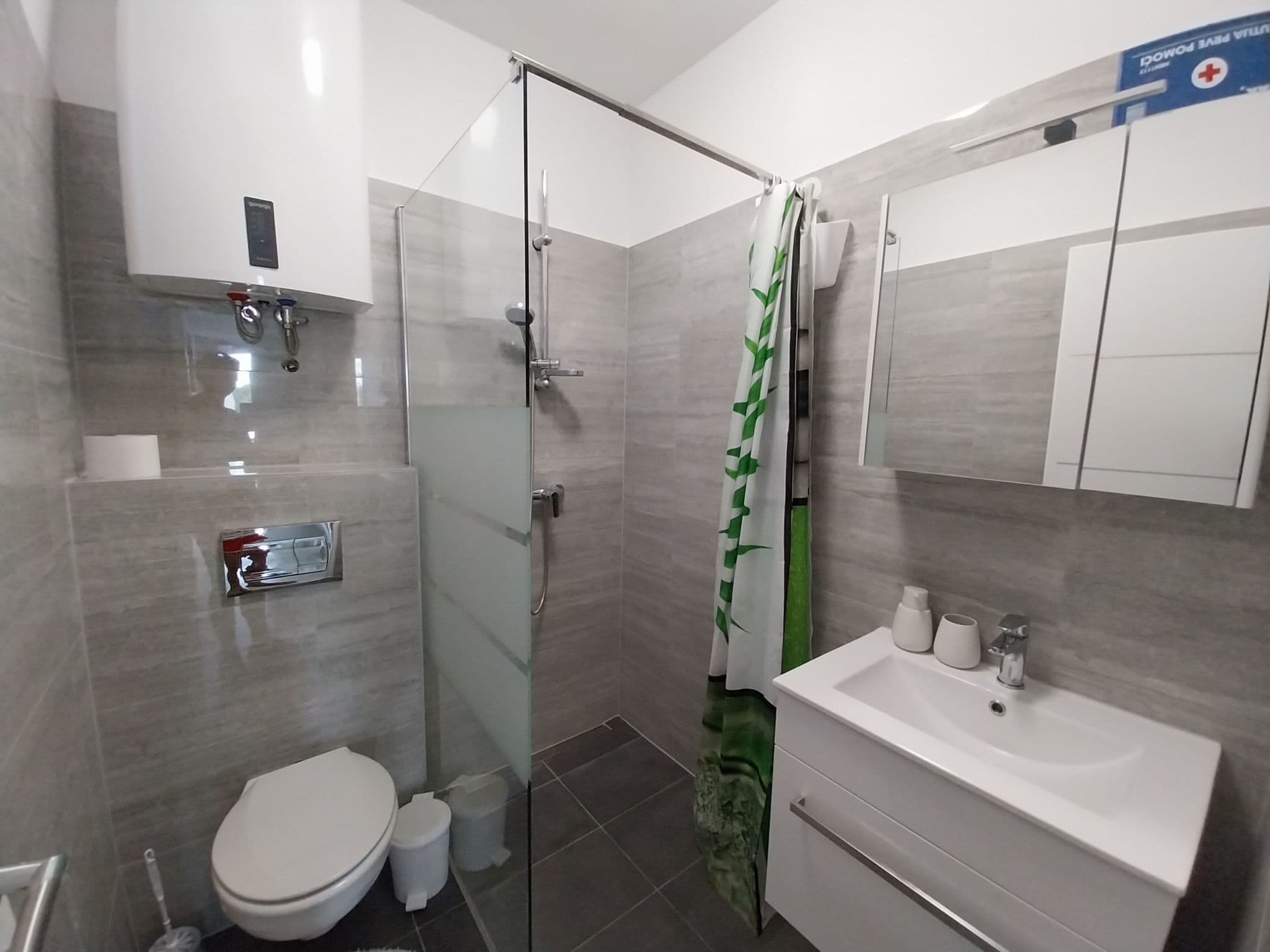 Bathroom / Wellness