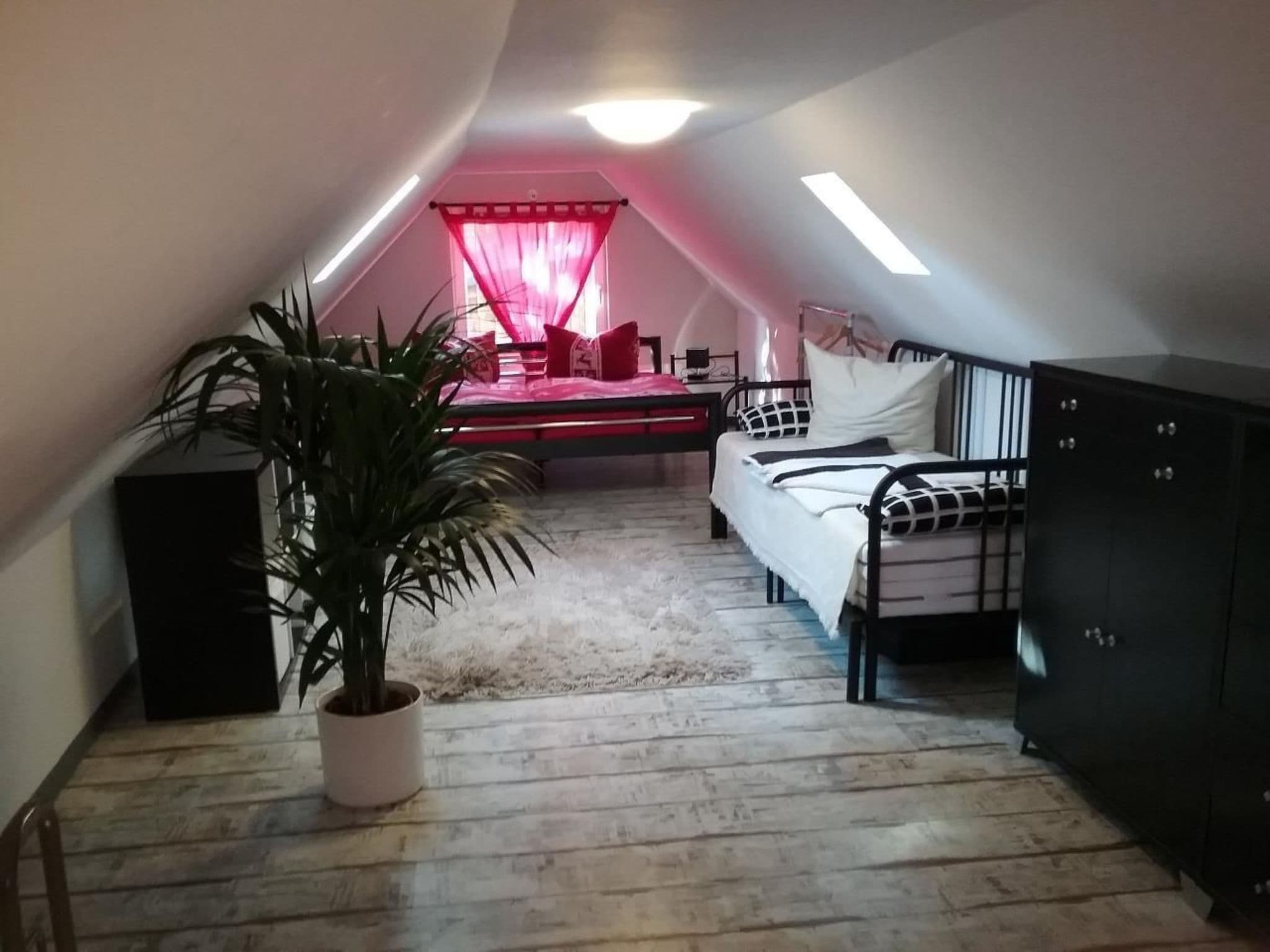 Gallery Image 25