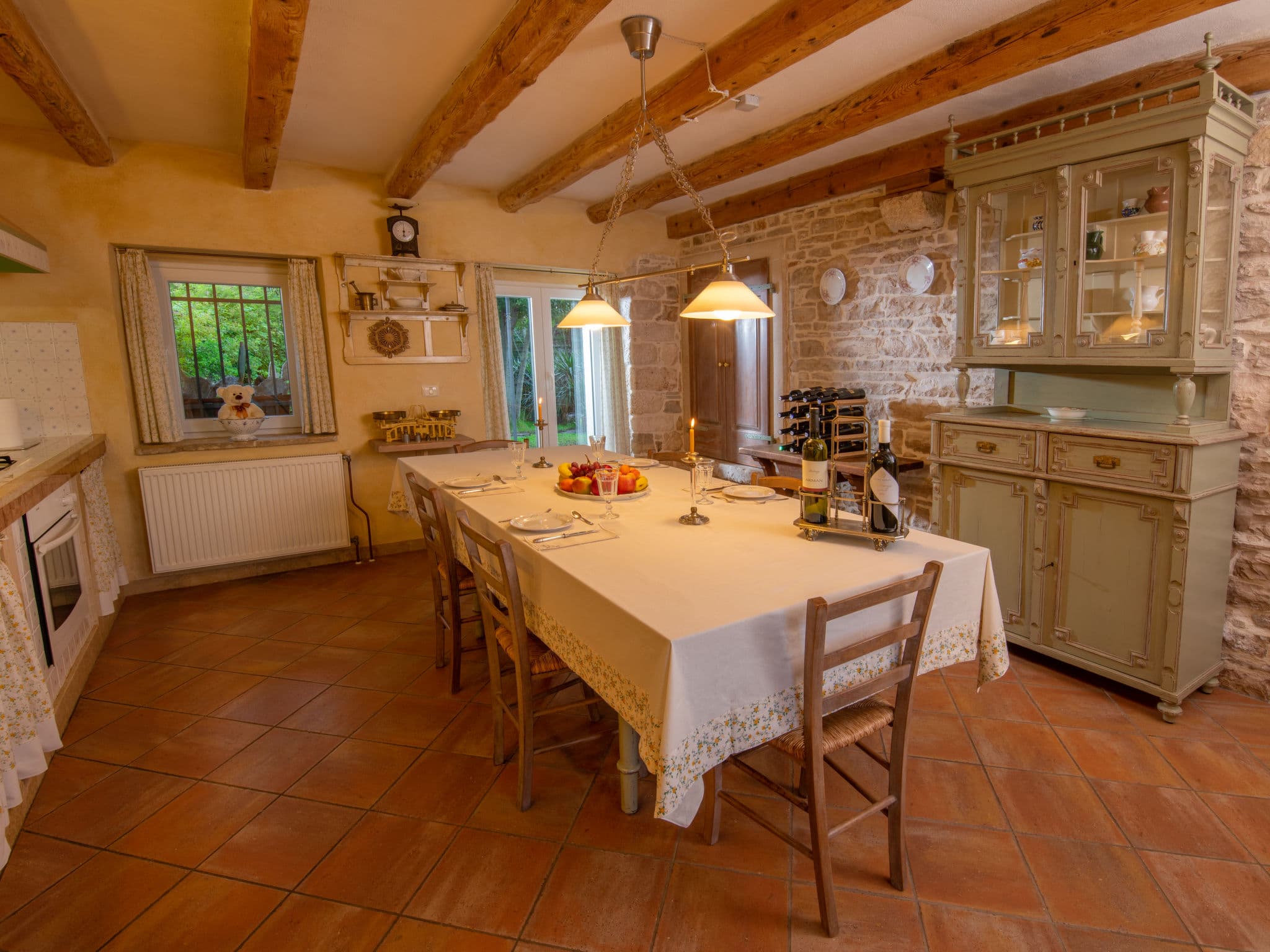 Kitchen / Dining Room