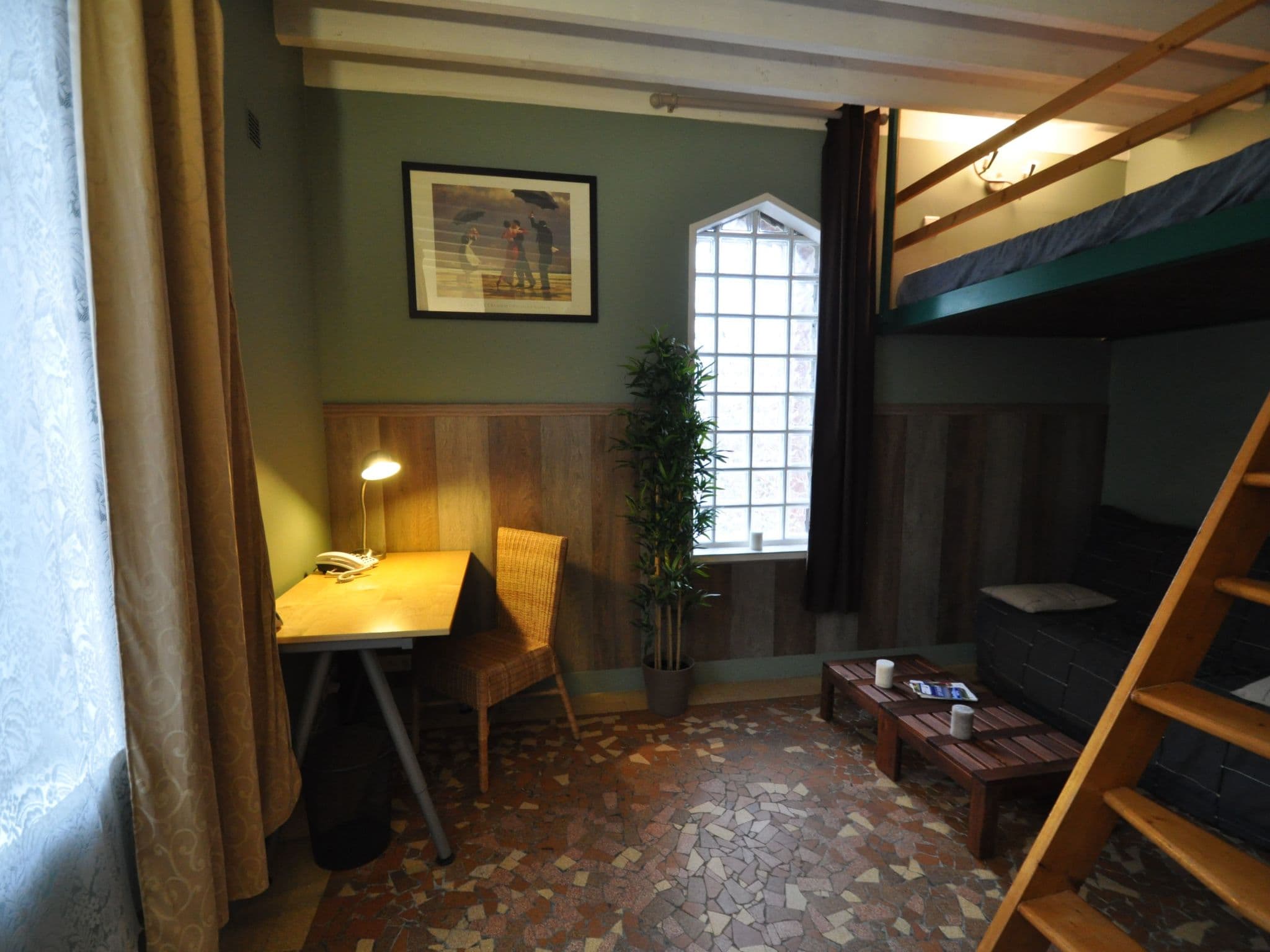 Gallery Image 12