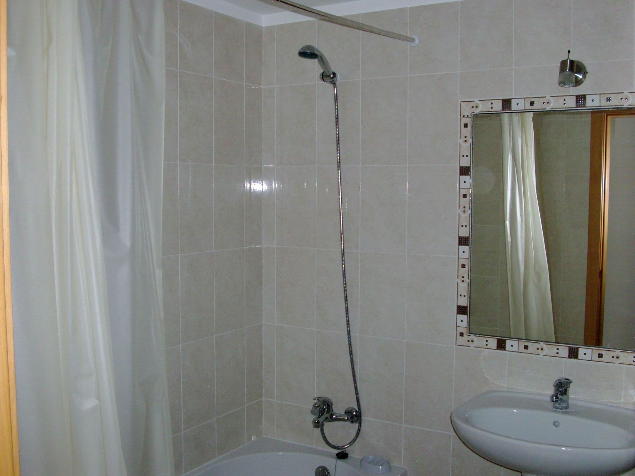Gallery Image 10