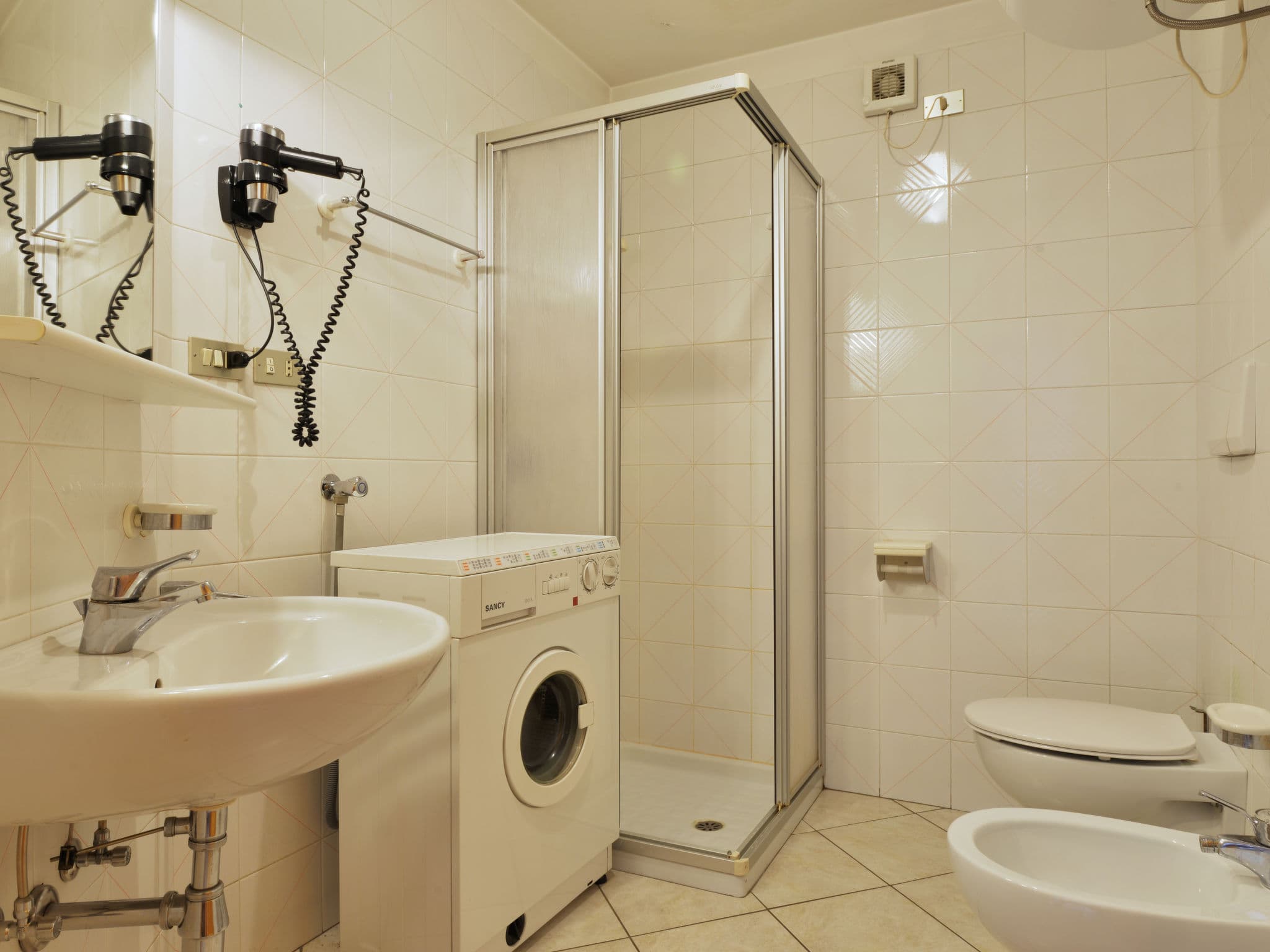 Bathroom / Wellness
