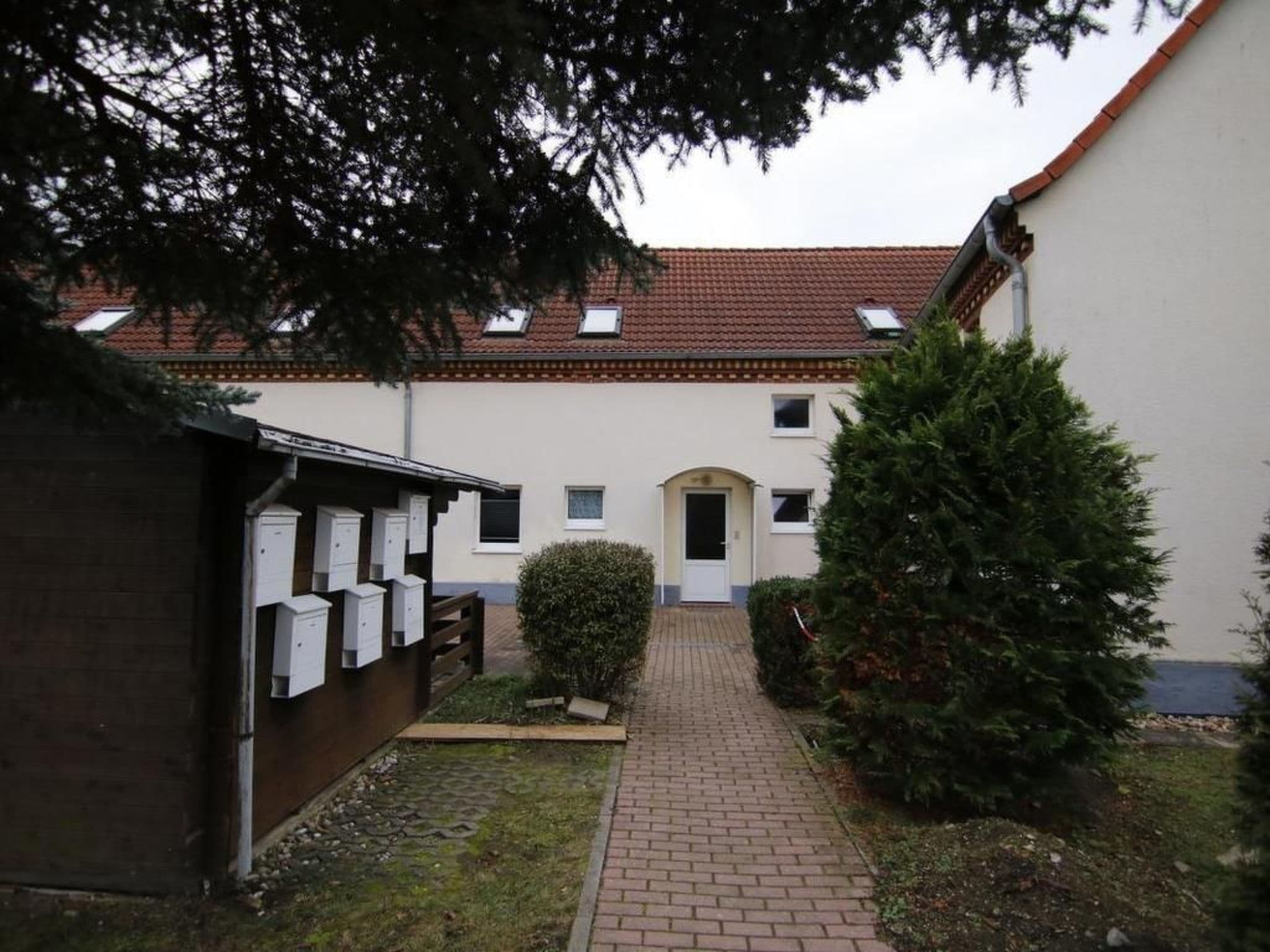 Gallery Image 37