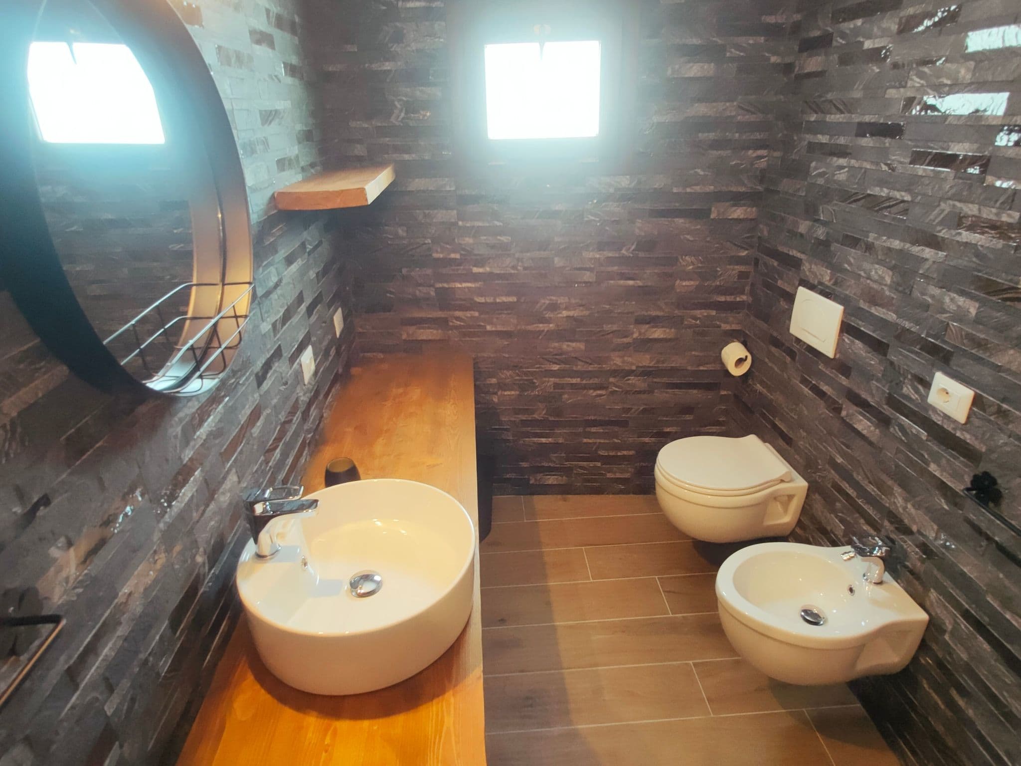 Gallery Image 21