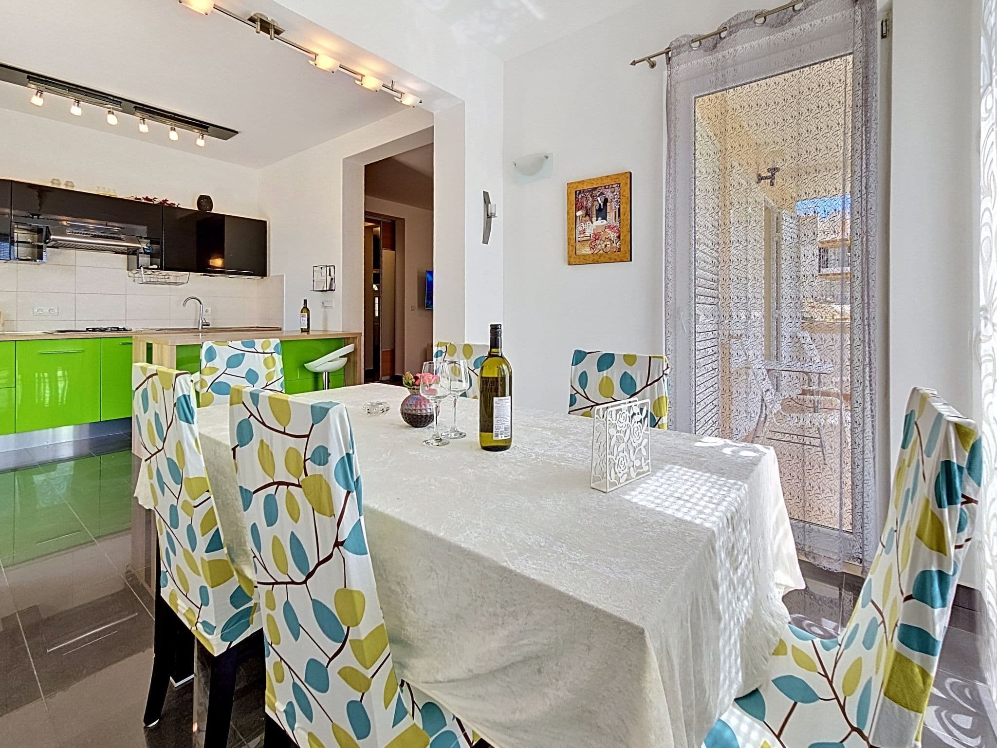 Kitchen / Dining Room