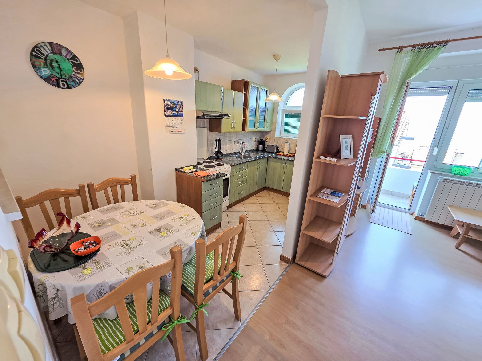 Kitchen / Dining Room