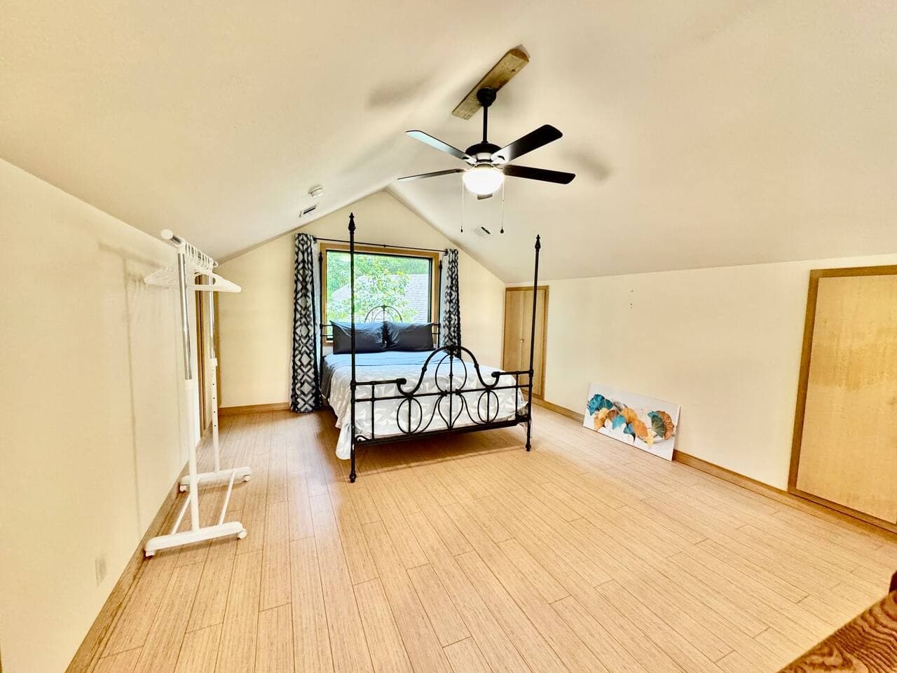 Gallery Image 18