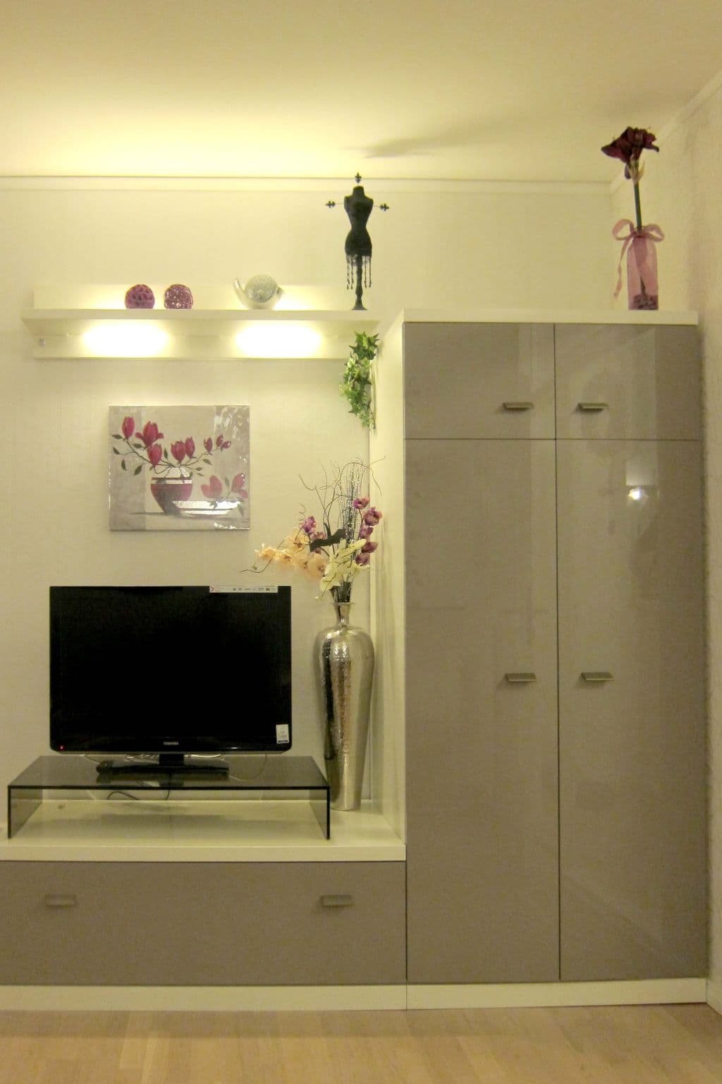 Gallery Image 13