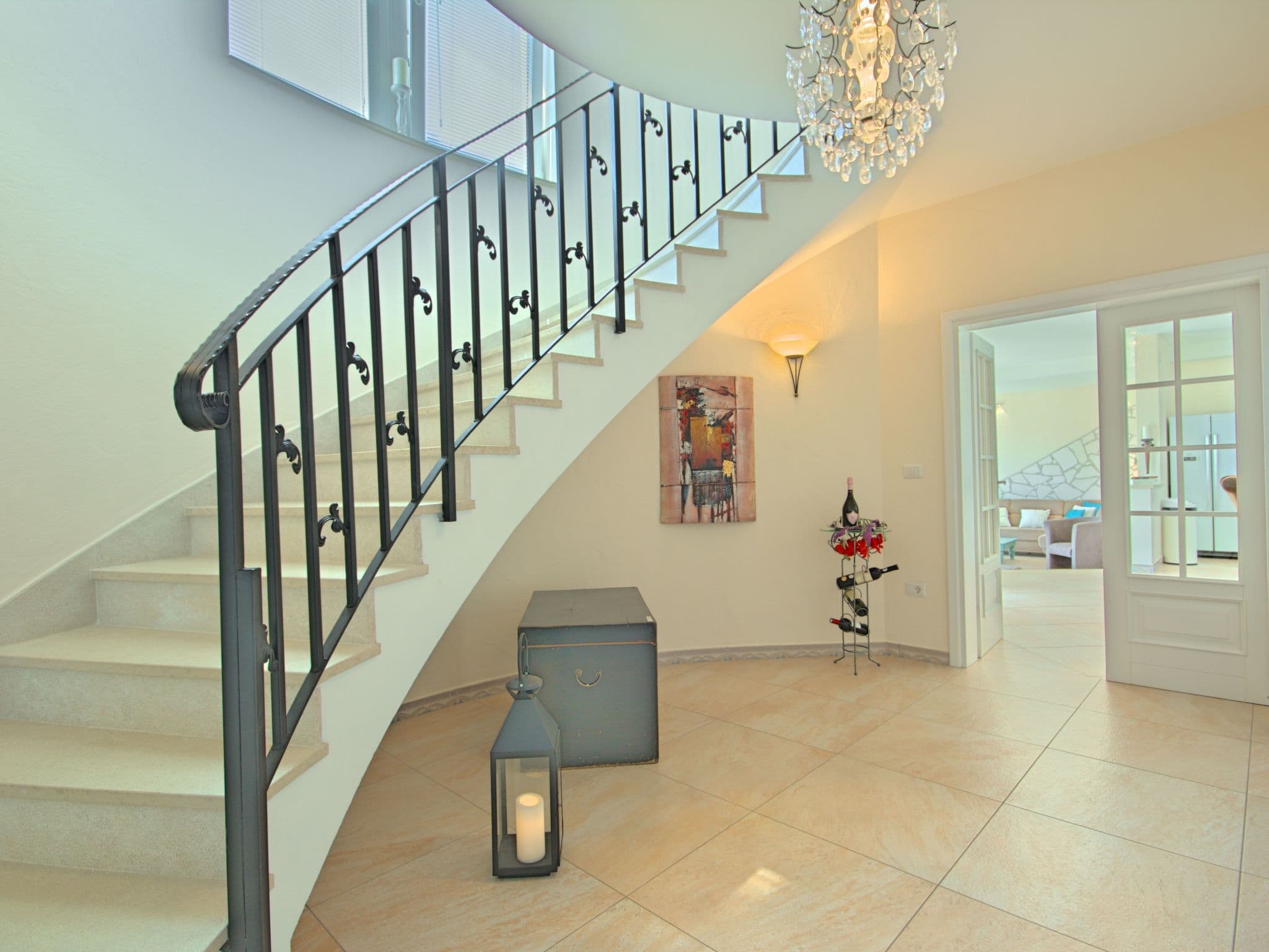 Gallery Image 15
