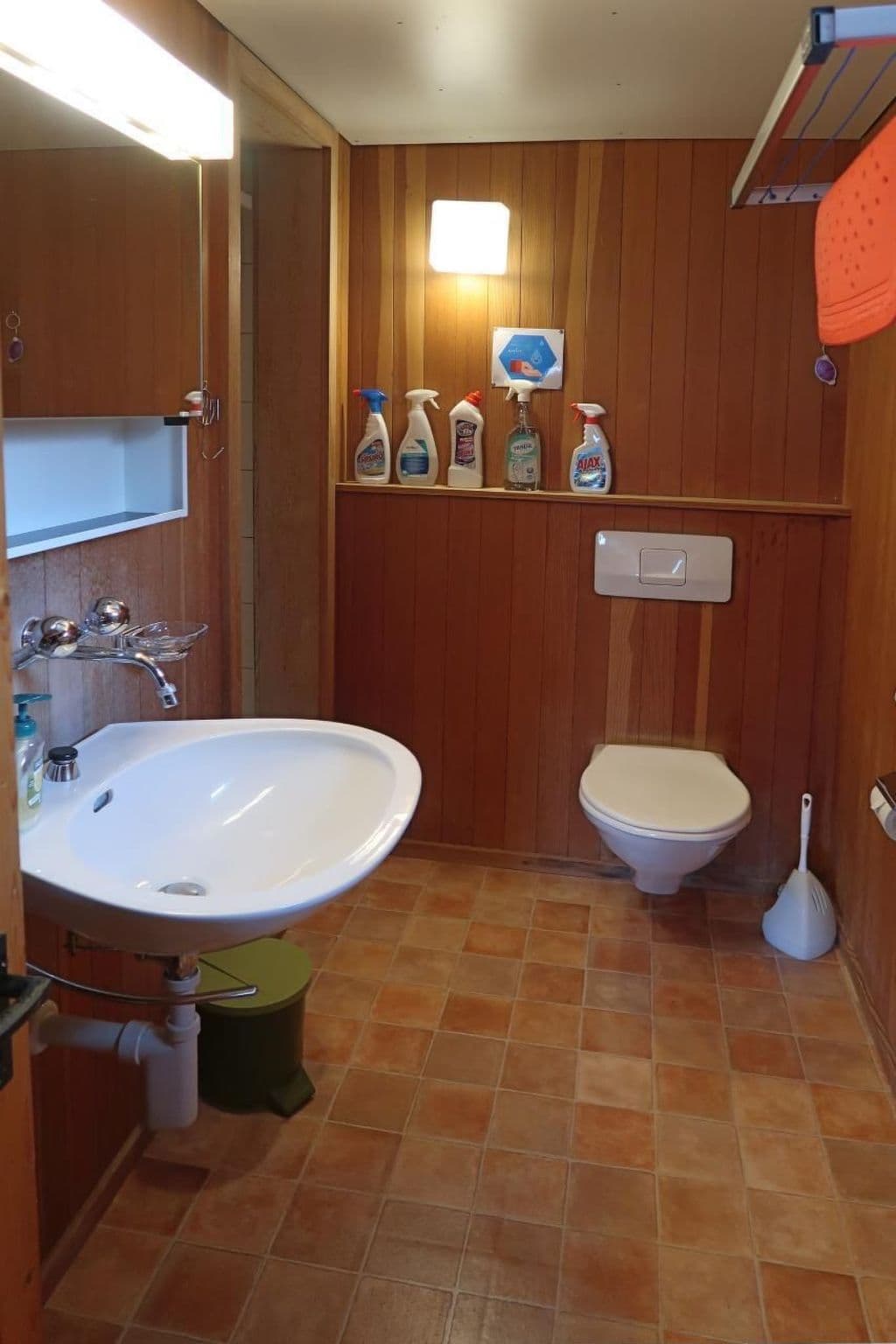 Bathroom / Wellness