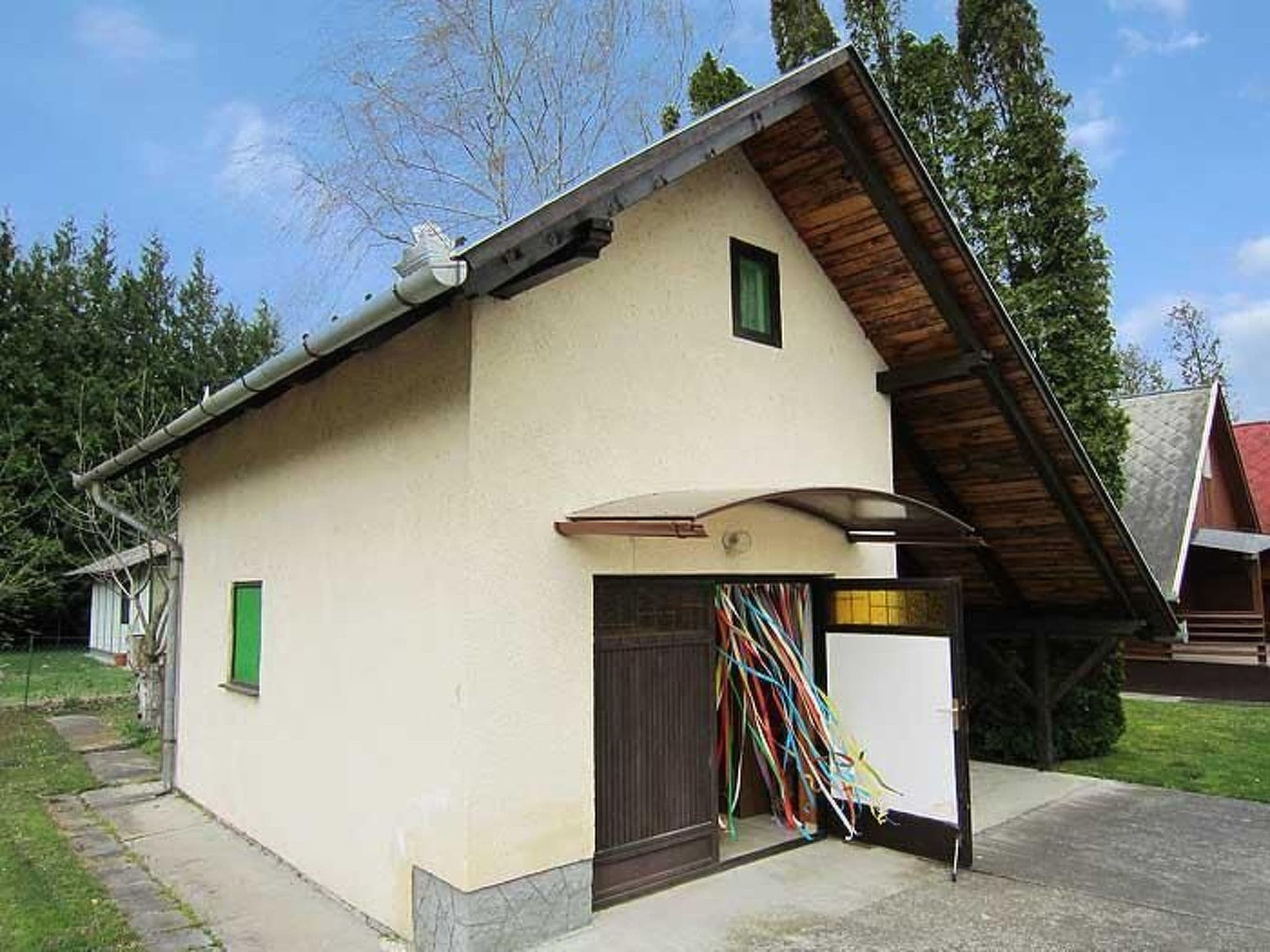 Gallery Image 6
