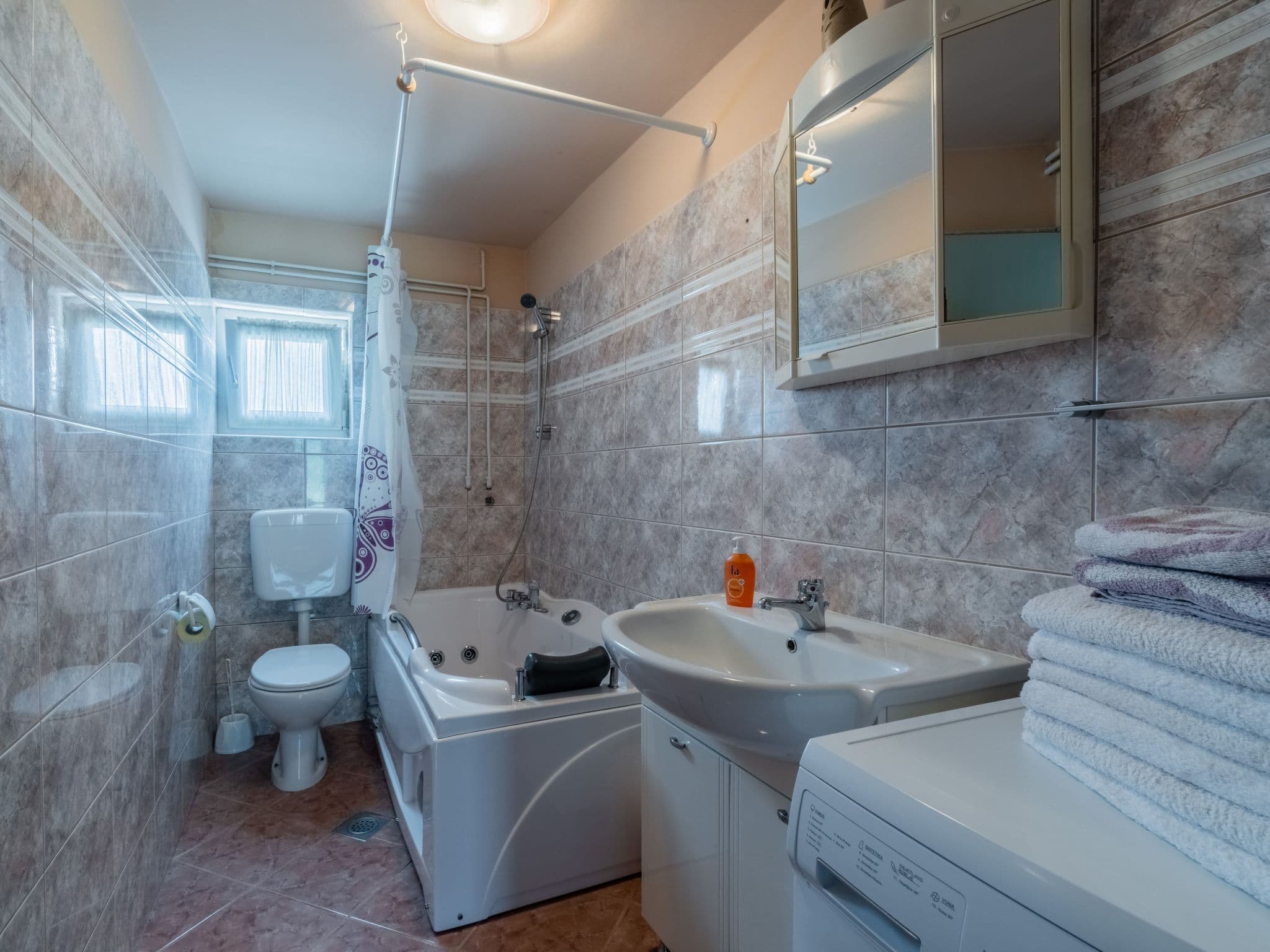 Bathroom / Wellness