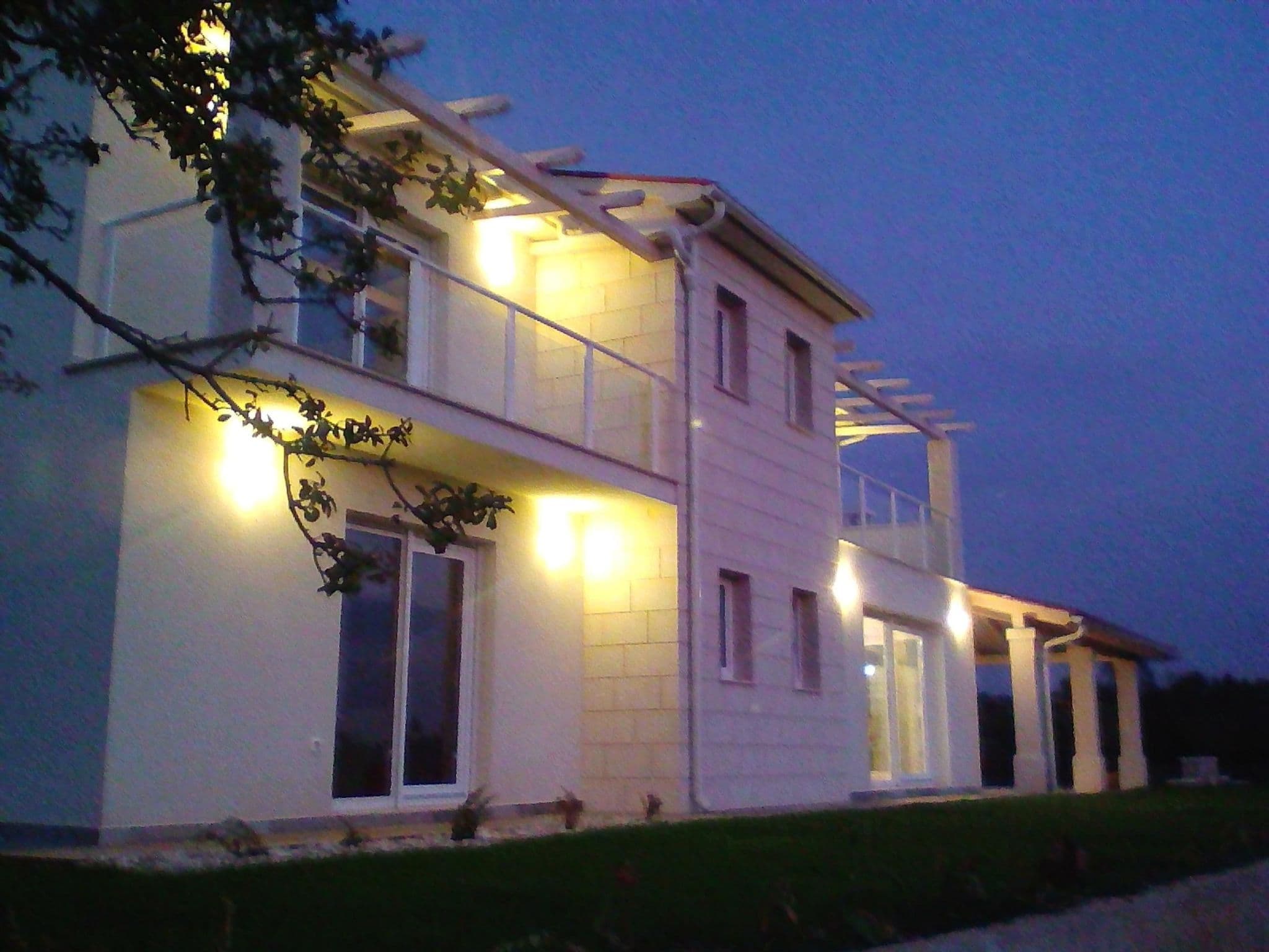 Gallery Image 41