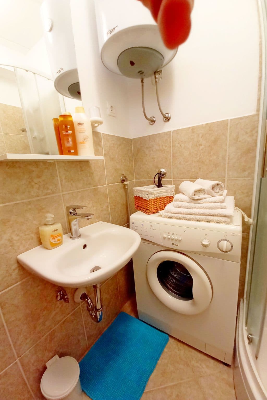 Bathroom / Wellness