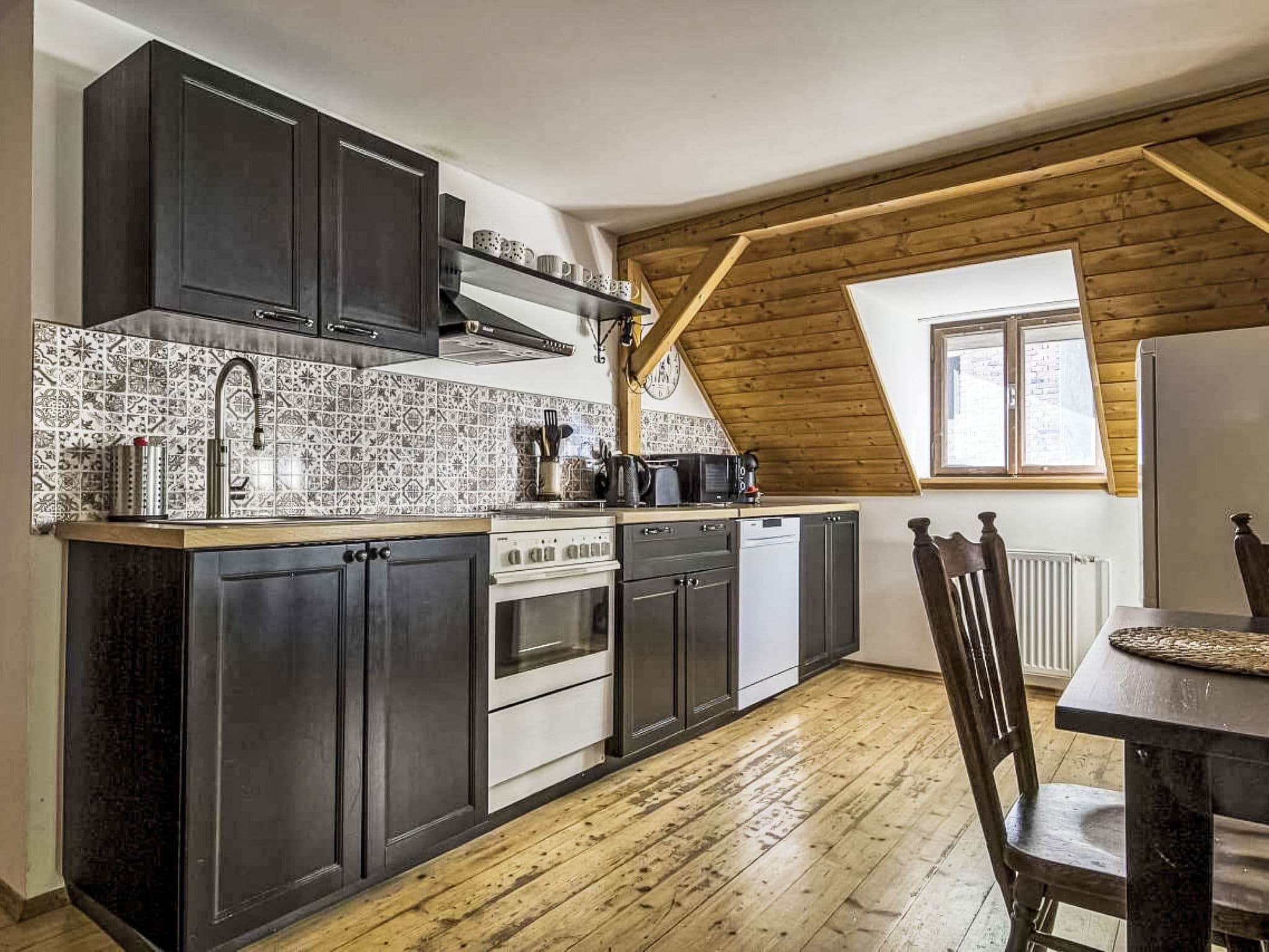 Kitchen / Dining Room