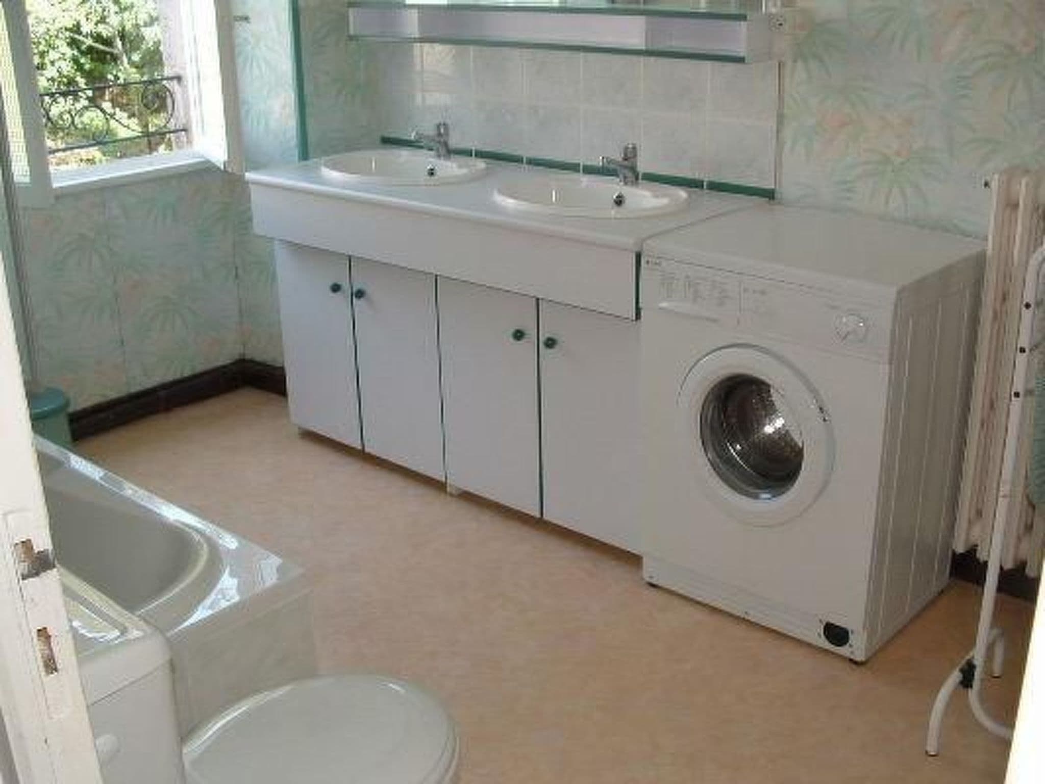 Gallery Image 11