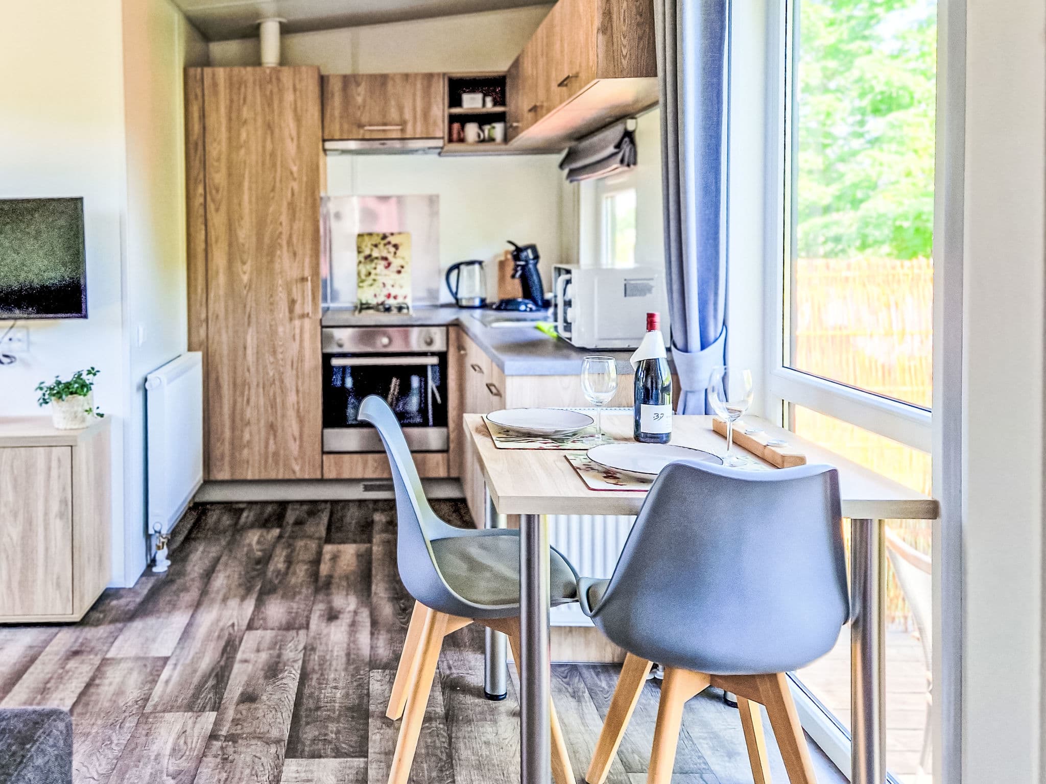 Kitchen / Dining Room