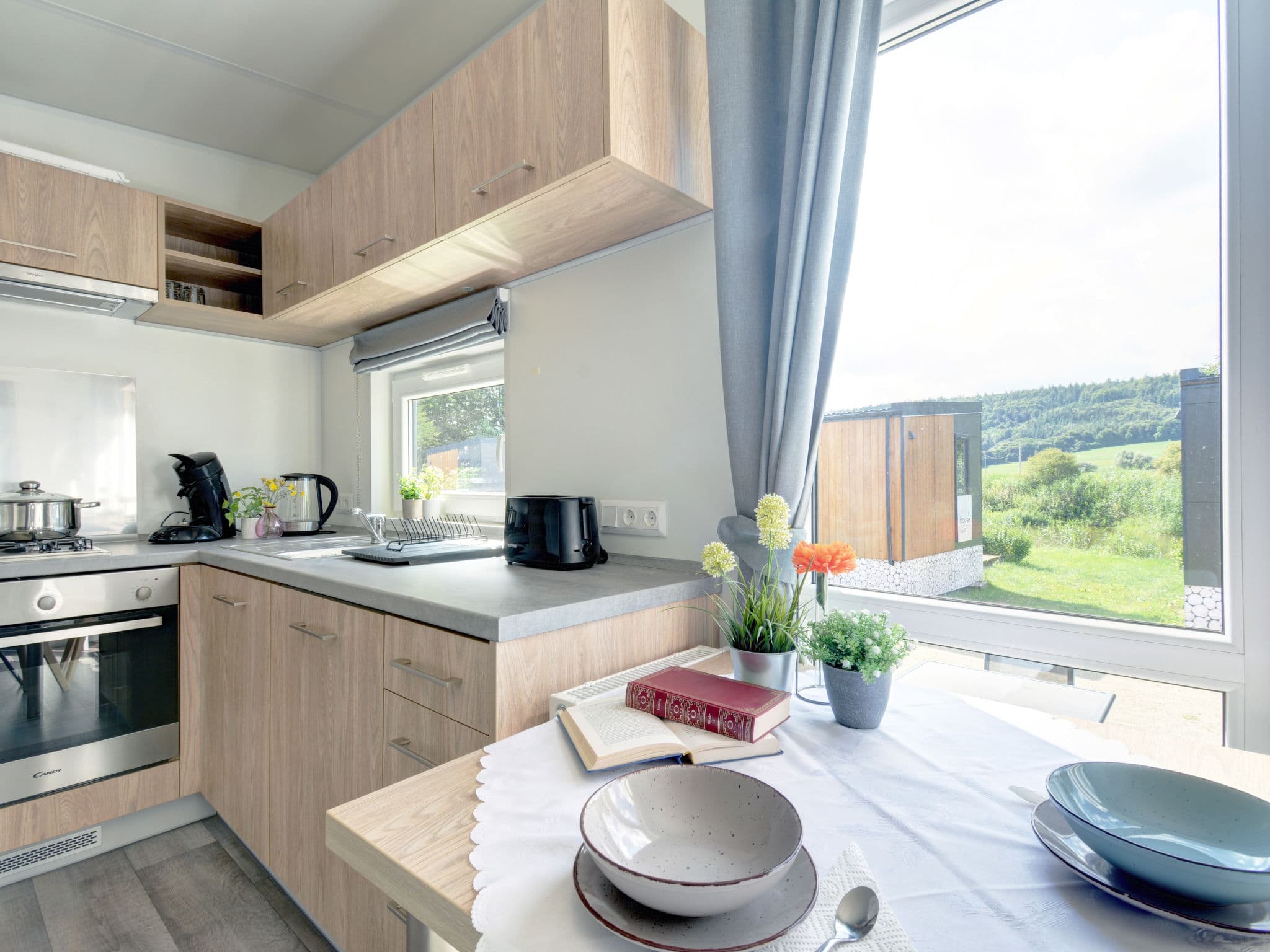 Kitchen / Dining Room