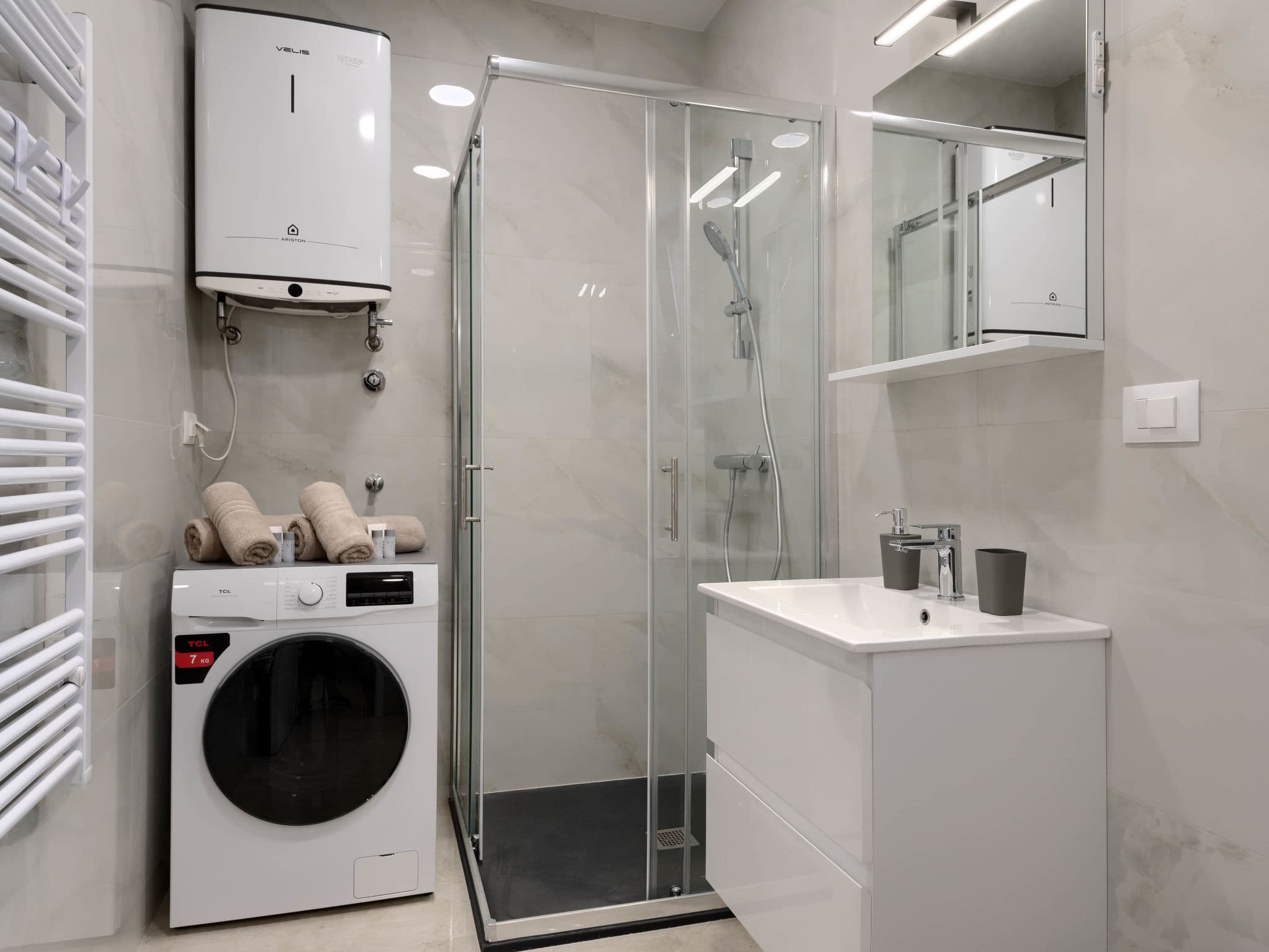 Bathroom / Wellness