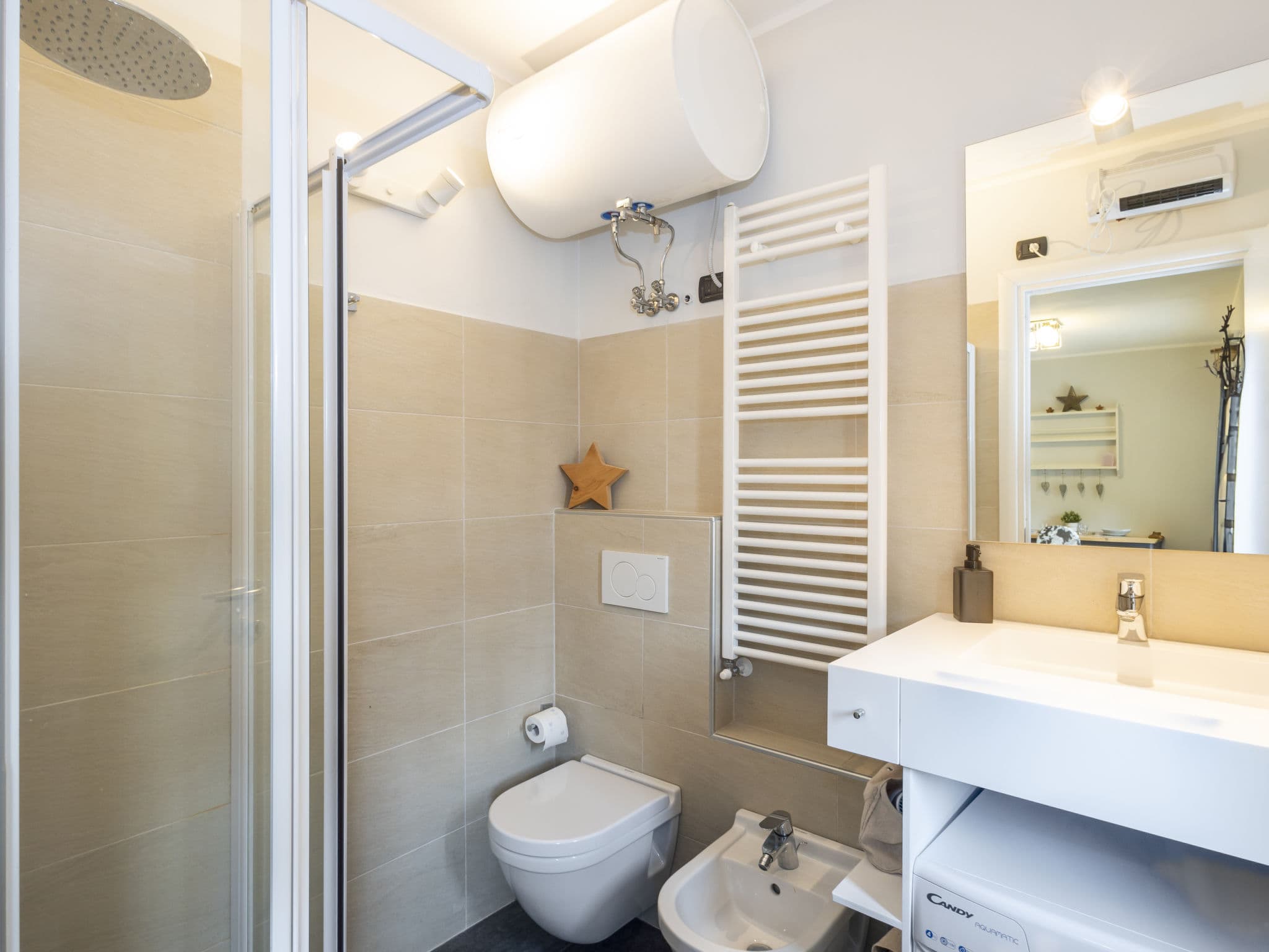 Bathroom / Wellness