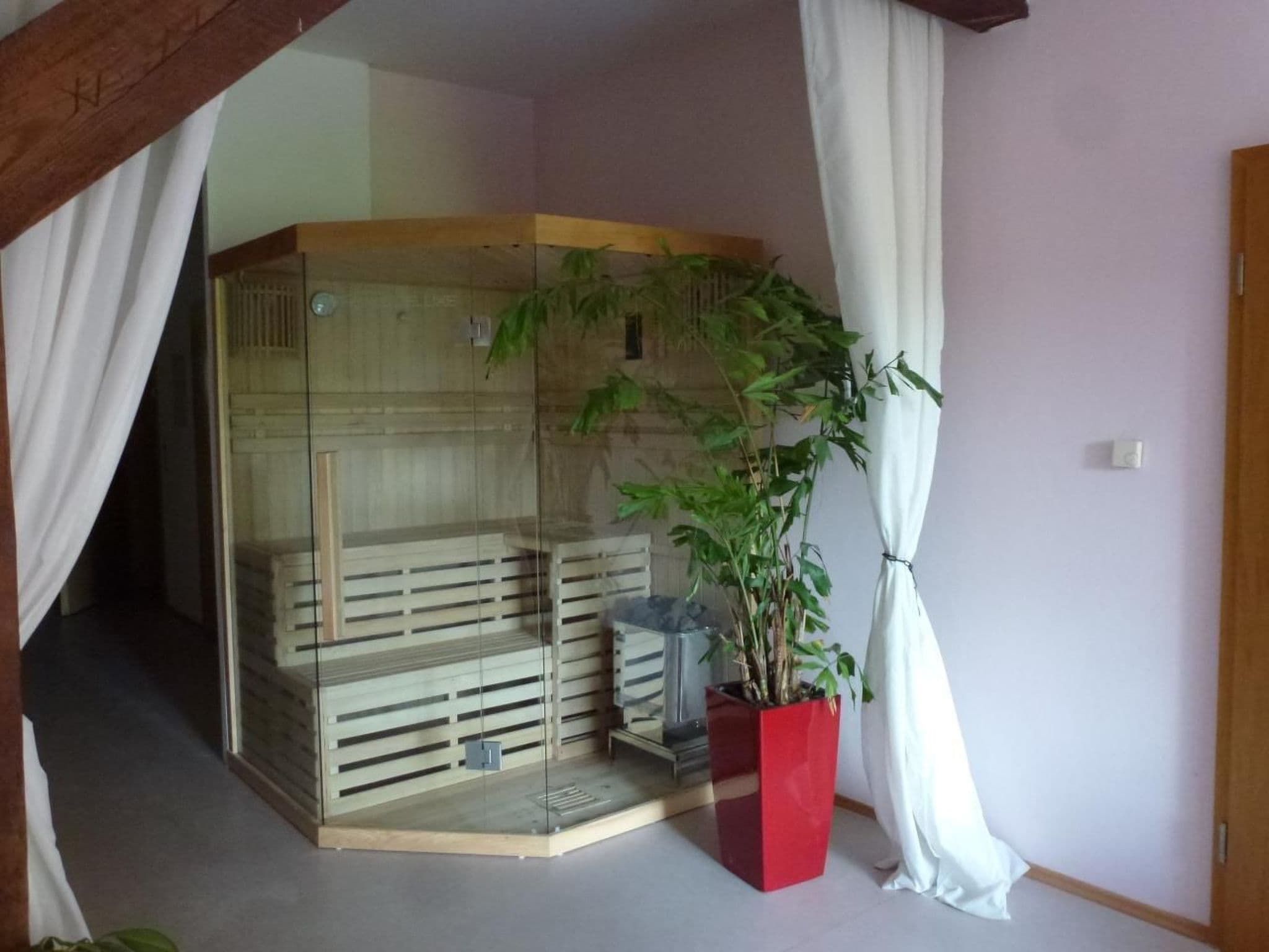 Gallery Image 28