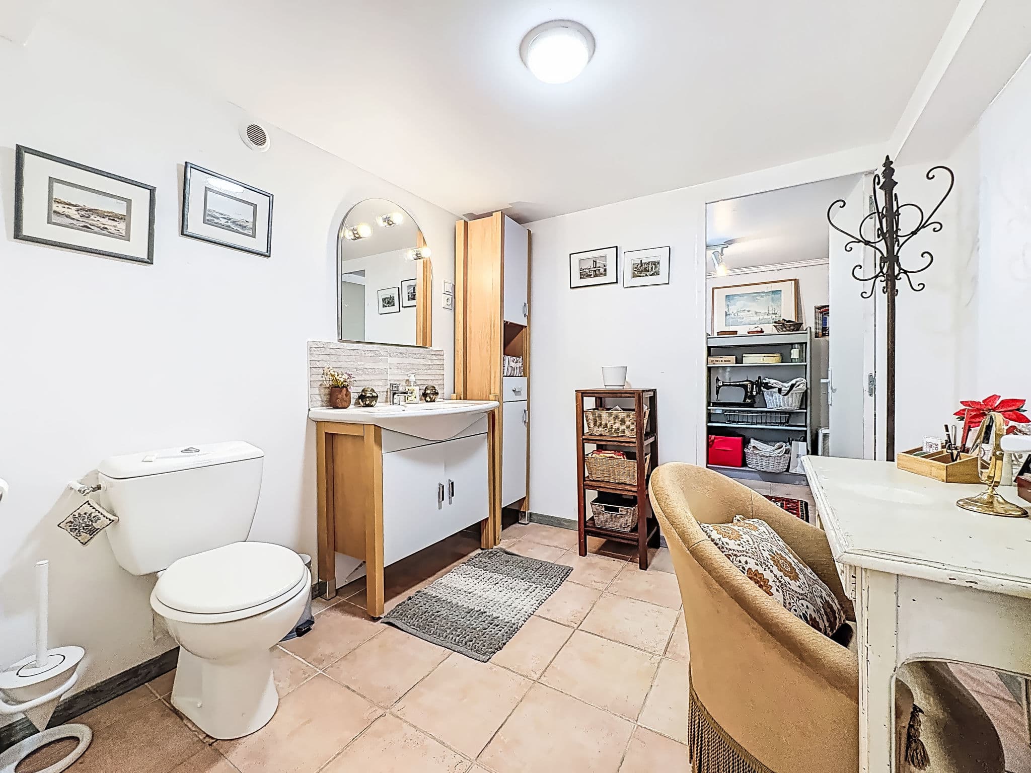 Bathroom / Wellness