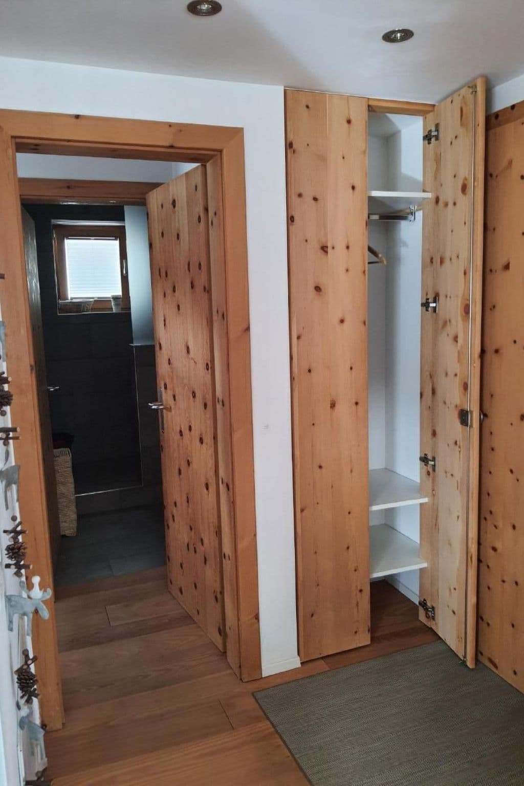 Gallery Image 18