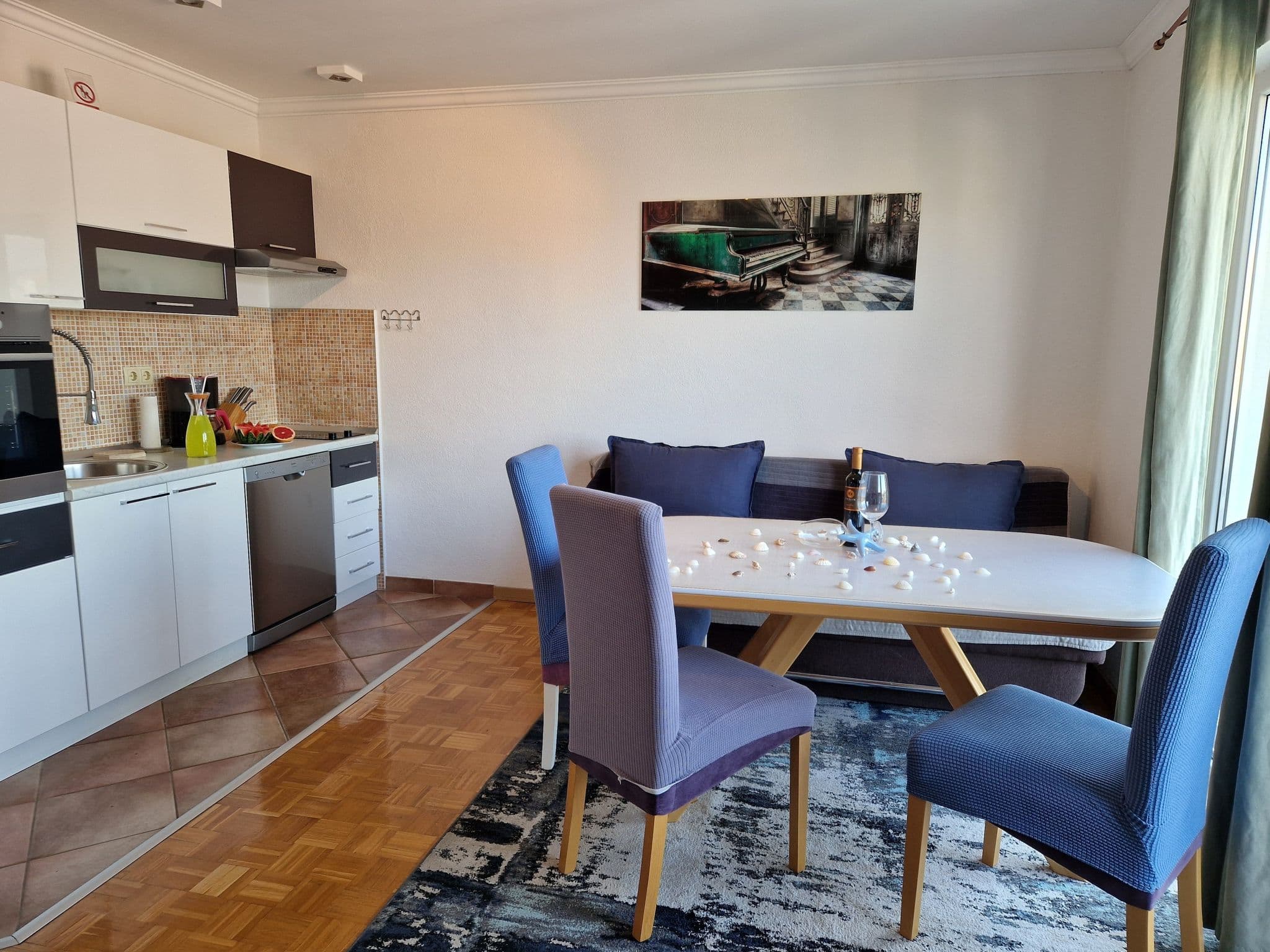 Kitchen / Dining Room