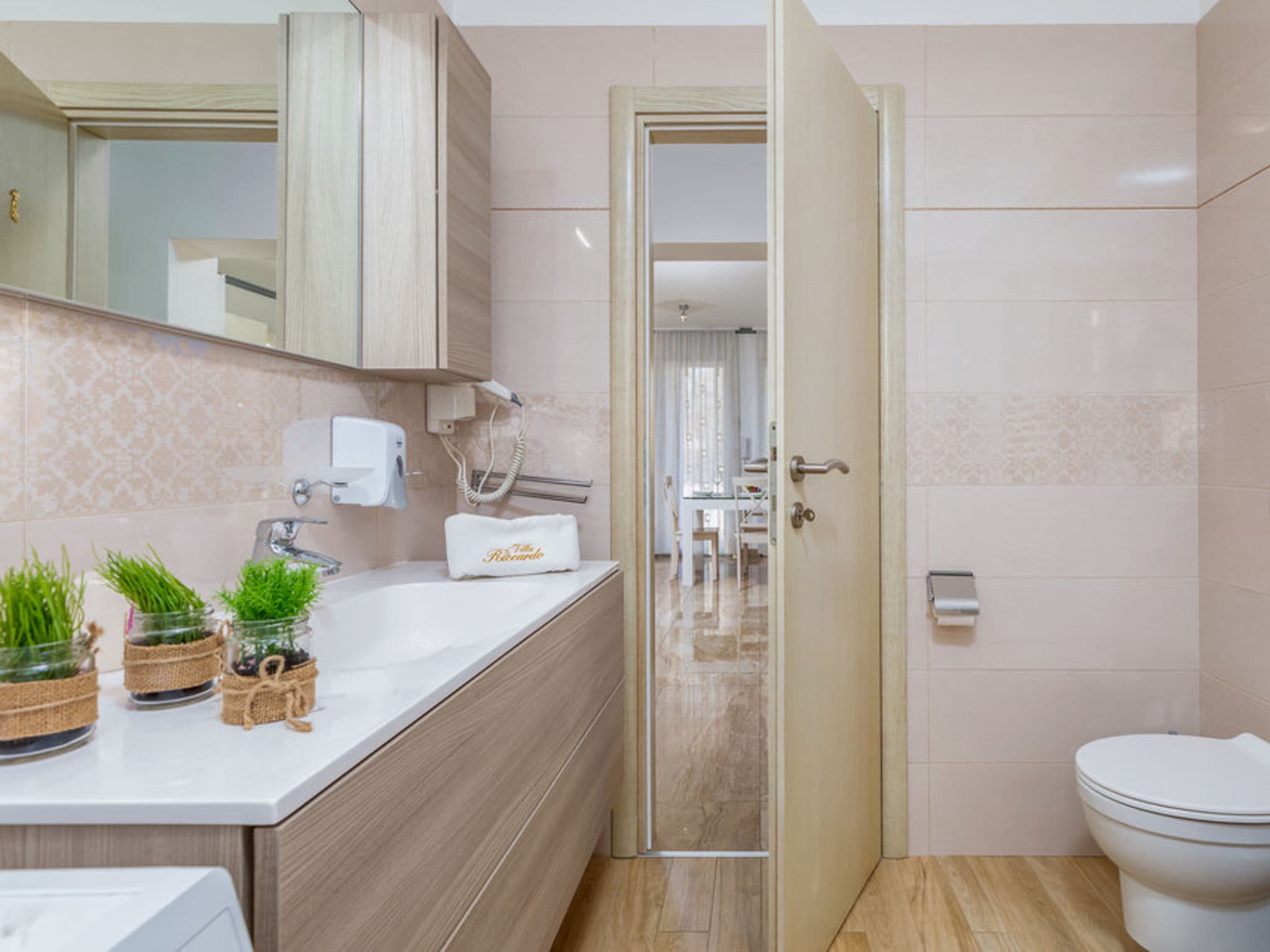 Bathroom / Wellness
