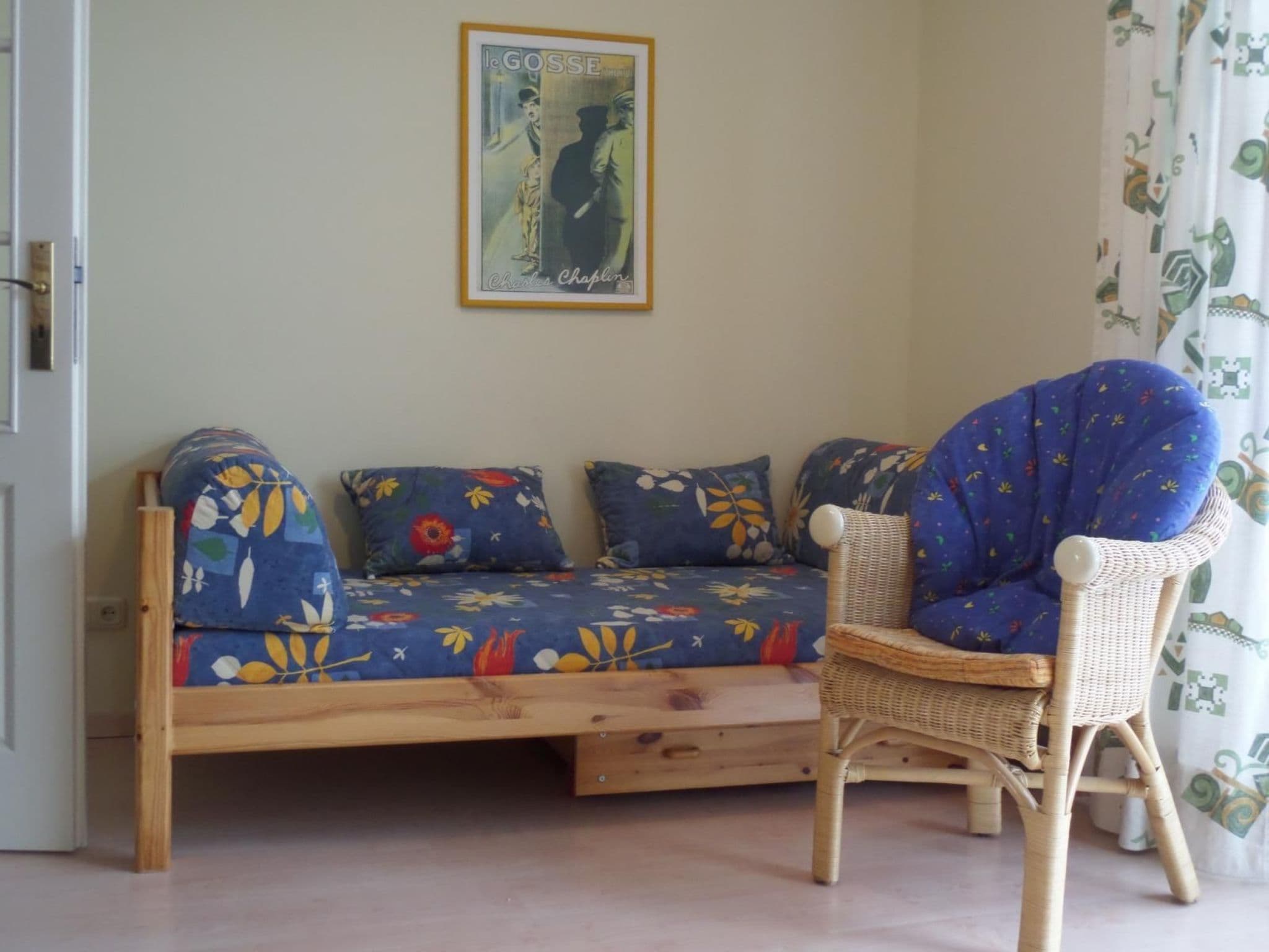 Gallery Image 13