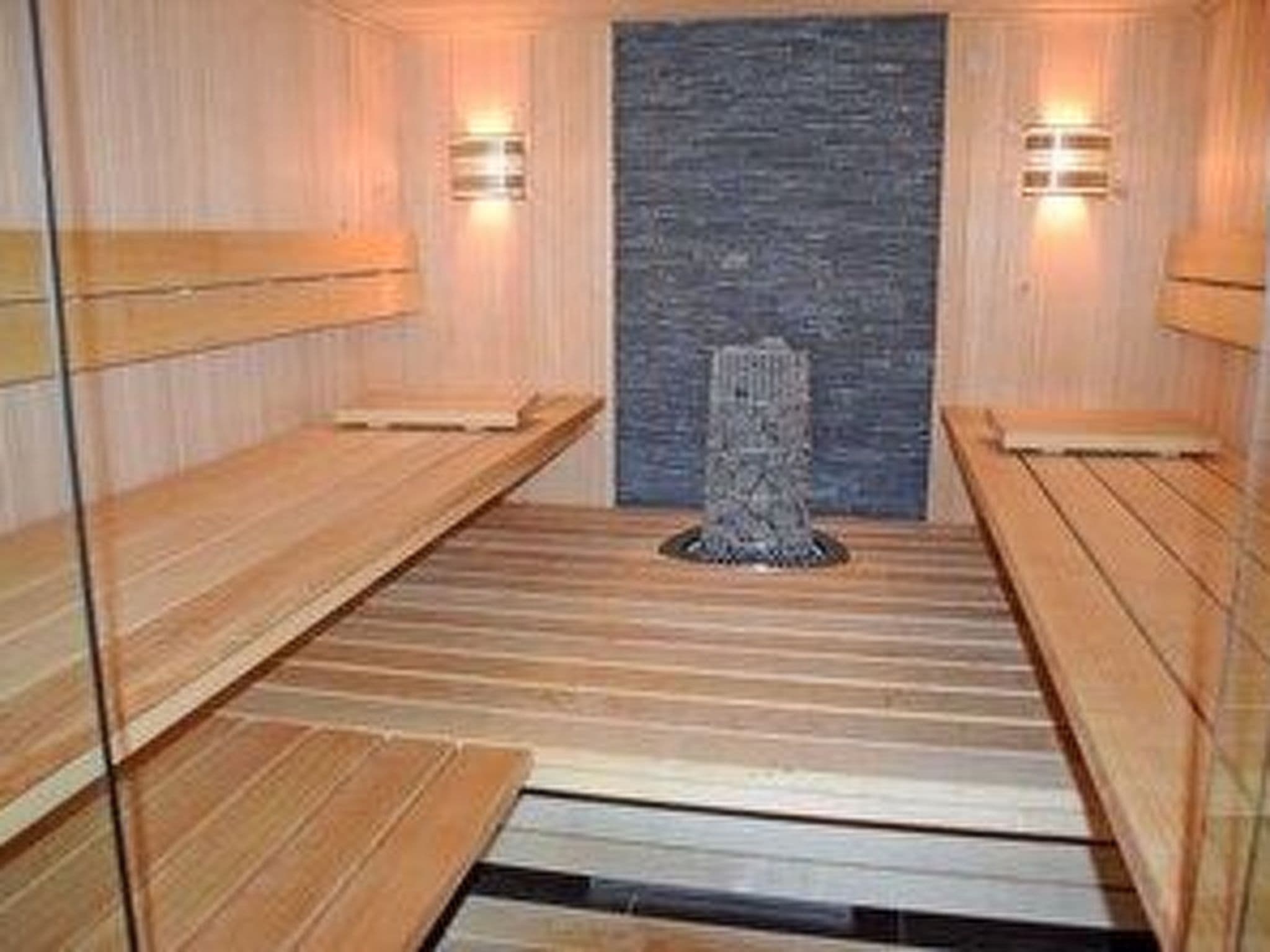 Gallery Image 9