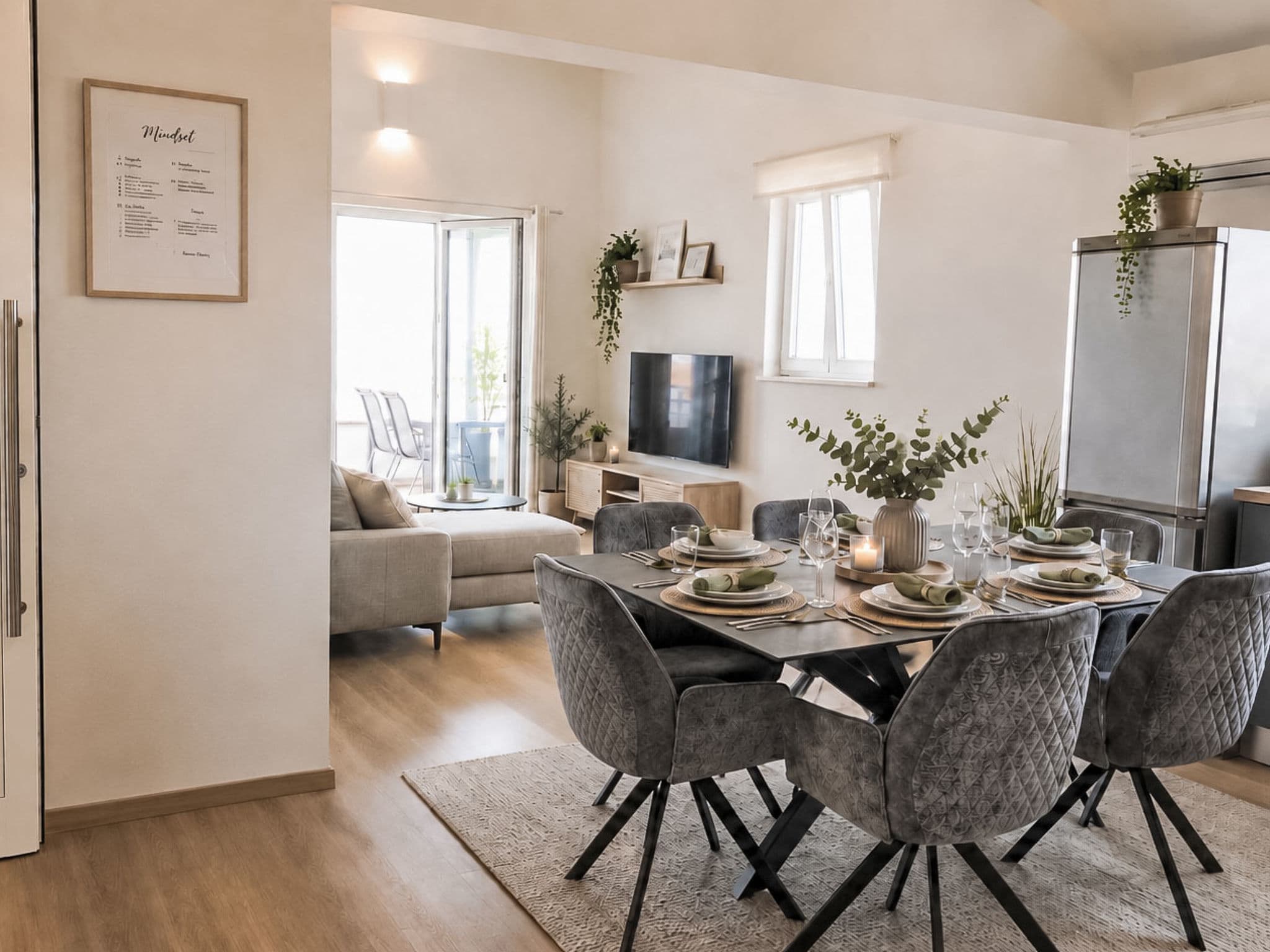 Kitchen / Dining Room