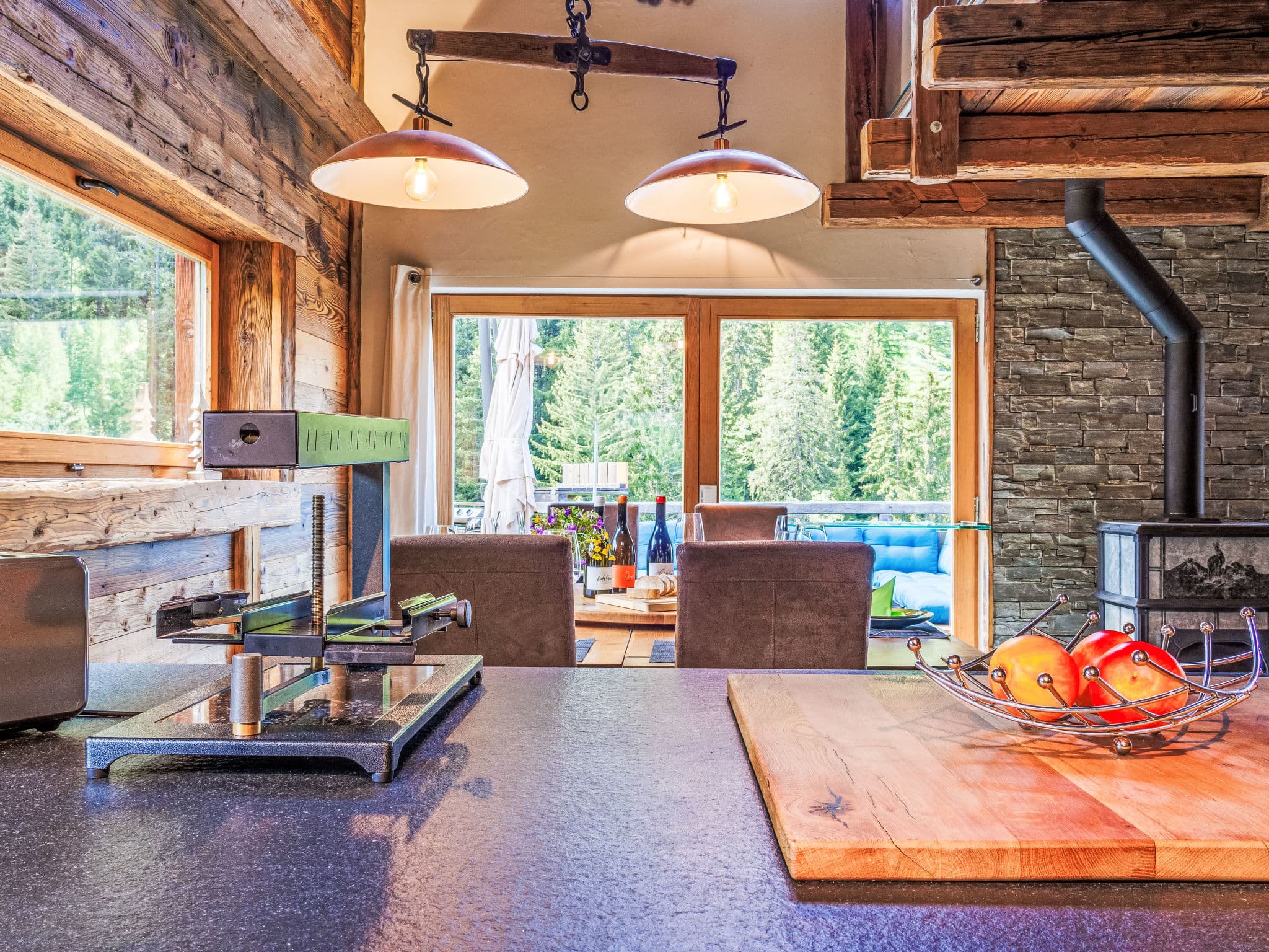 Kitchen / Dining Room