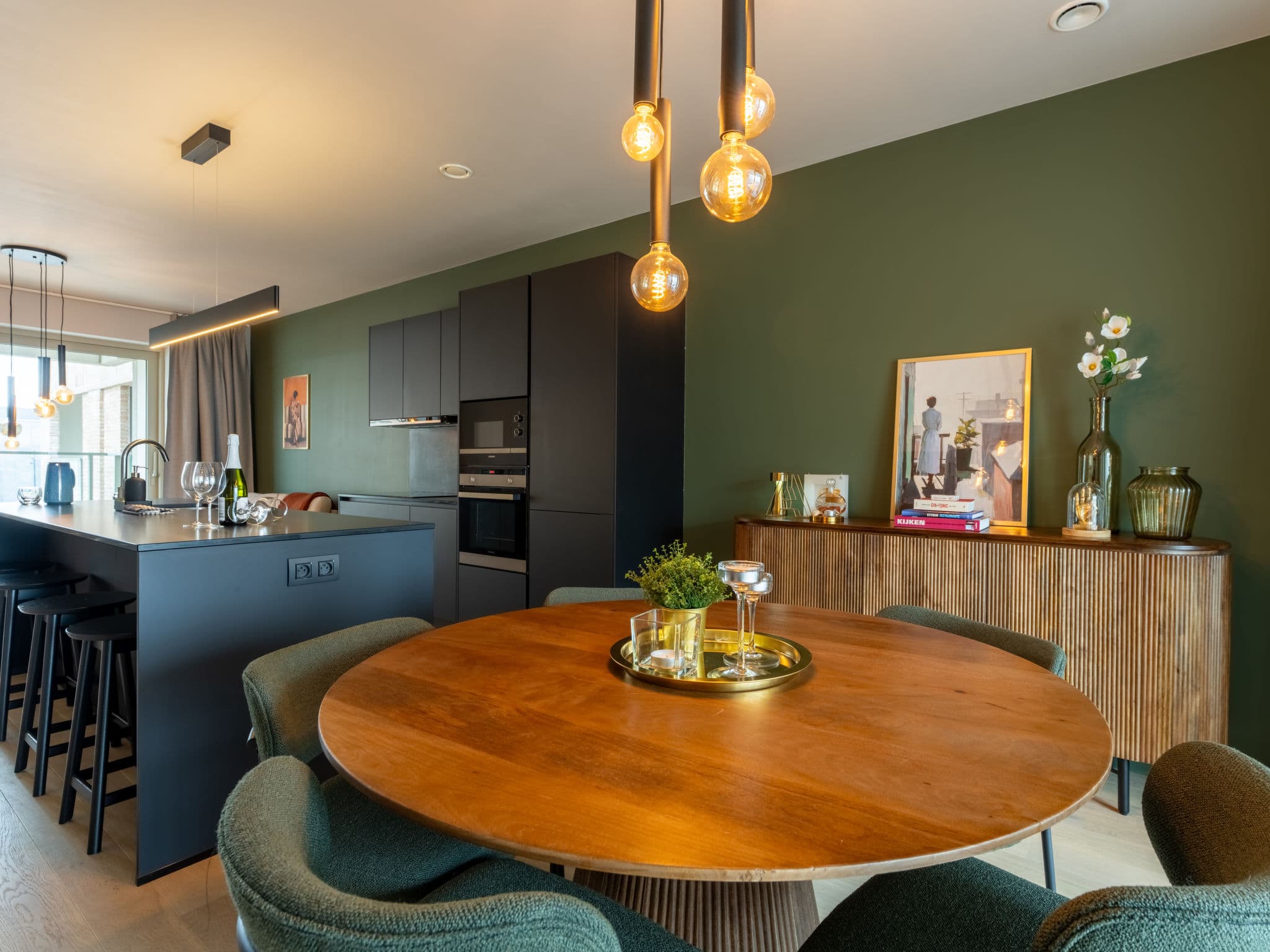 Kitchen / Dining Room