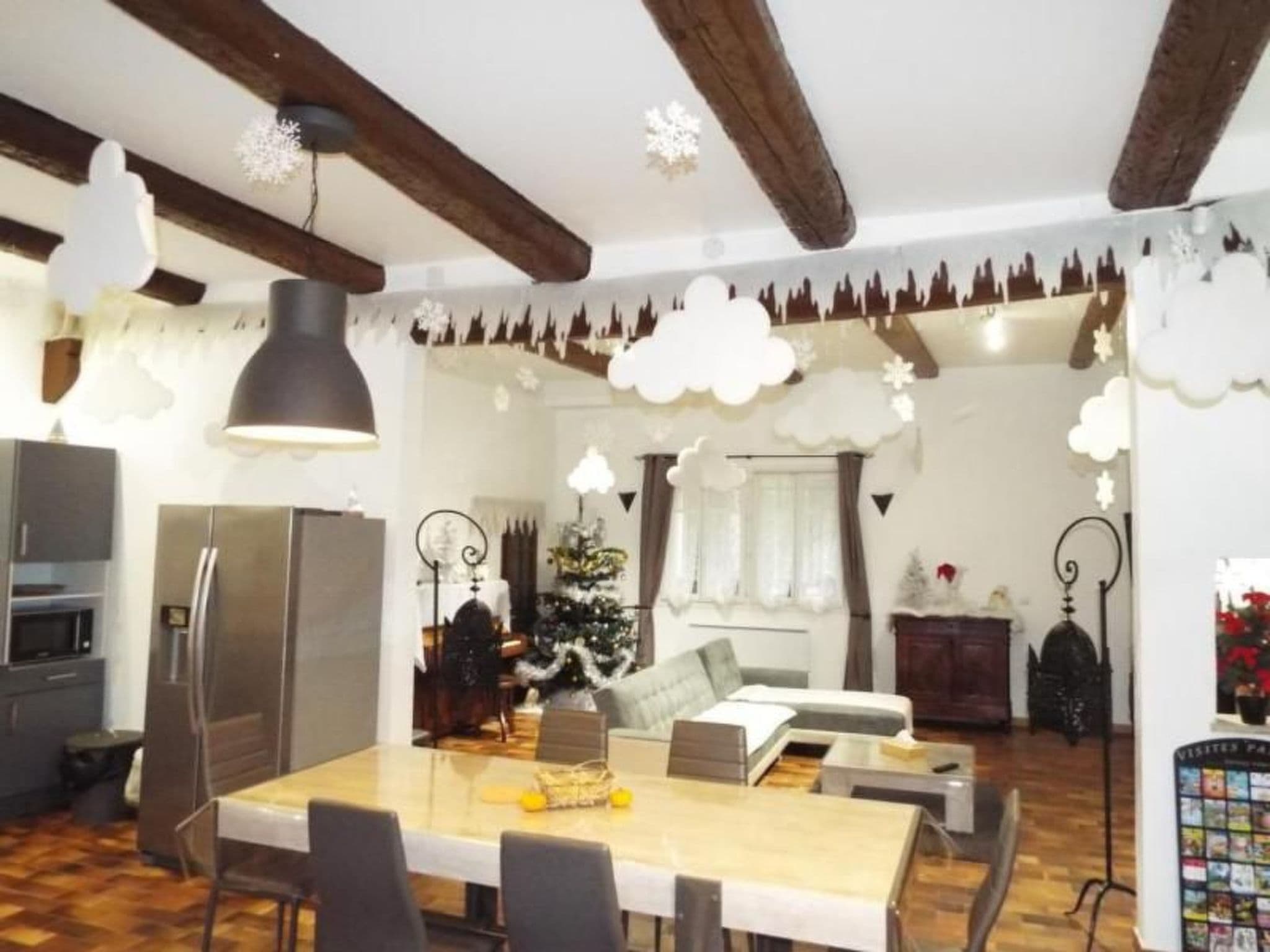 Kitchen / Dining Room