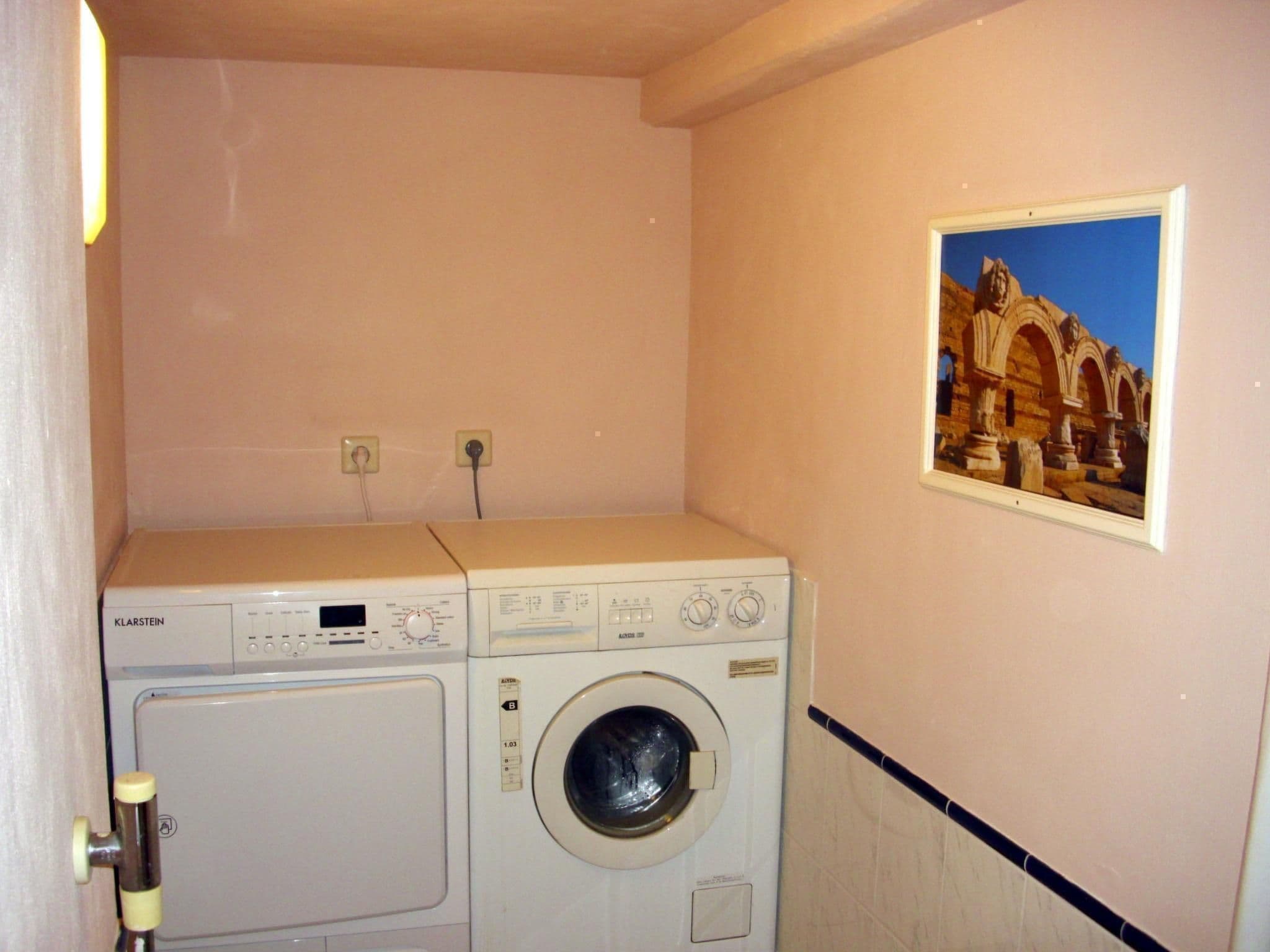 Gallery Image 48