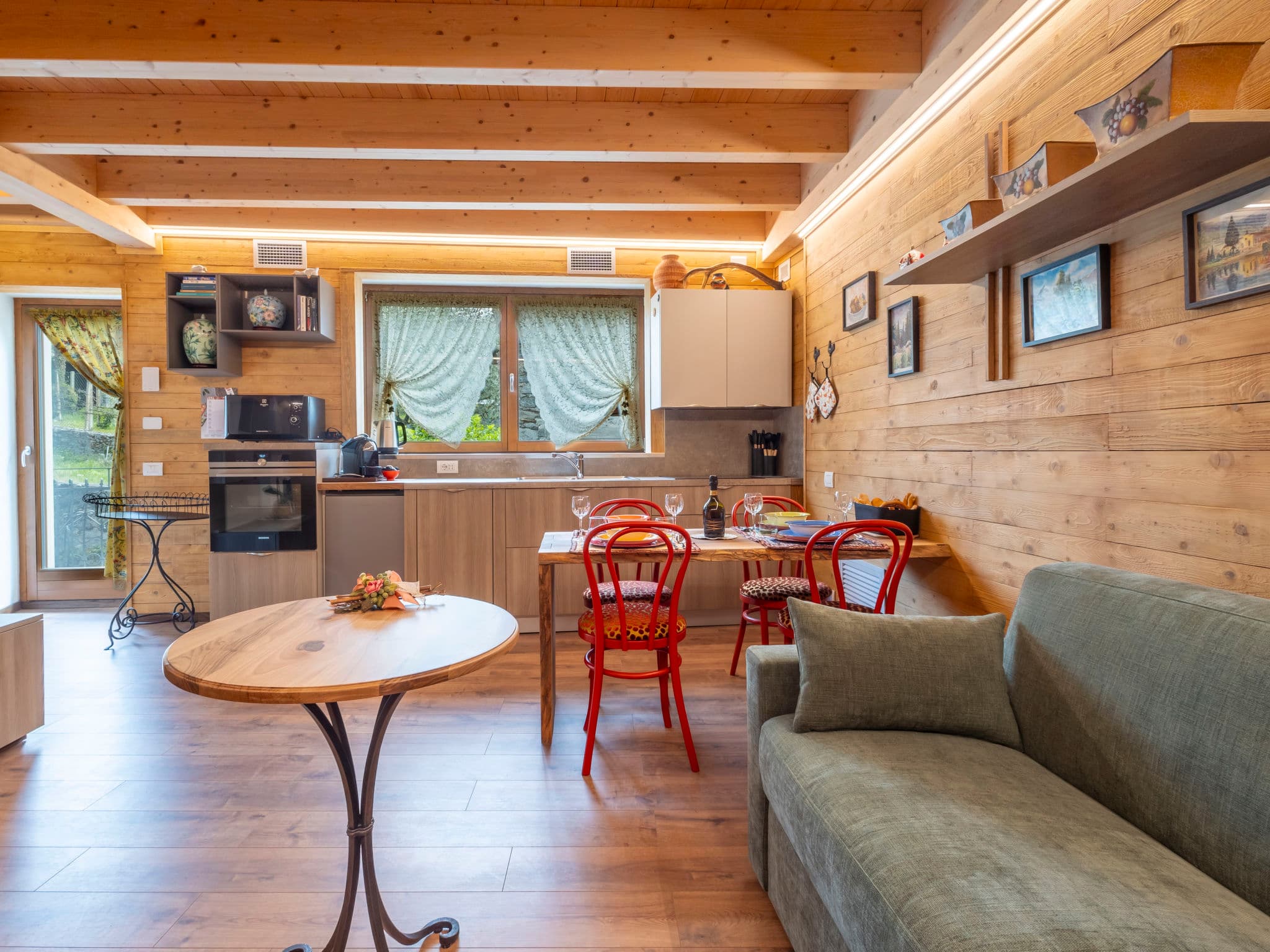 Kitchen / Dining Room